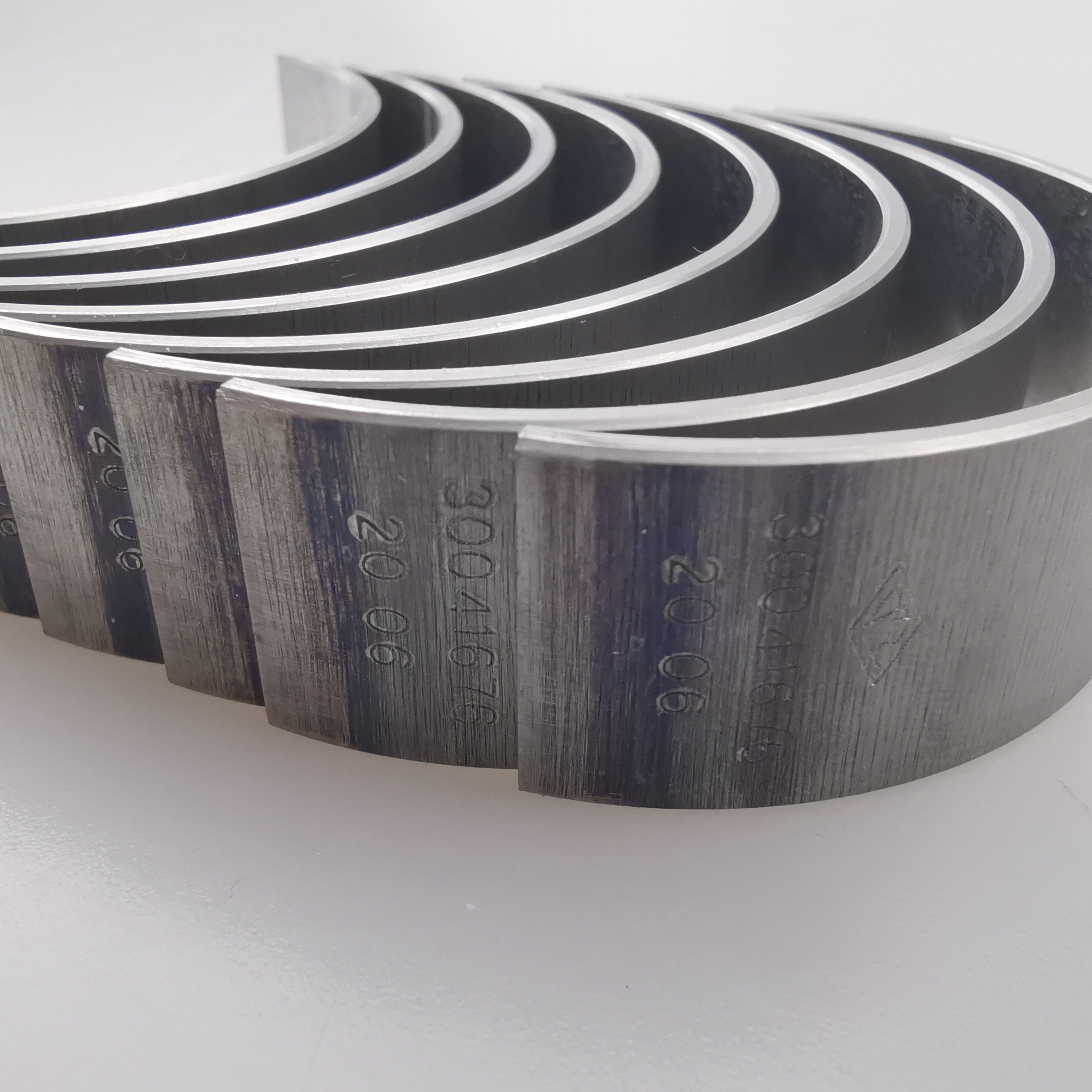 SAIC MAXUS G10 2.0T Original Connecting rod bearing 30041676