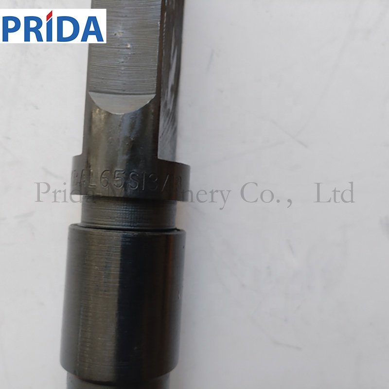 For Deutz BF4M 6M1013 TCD2013L4 L6 02233085 Fuel Injector For 511, 912, And 913 Diesel Engines for Deutz Manufacturing Plant Use