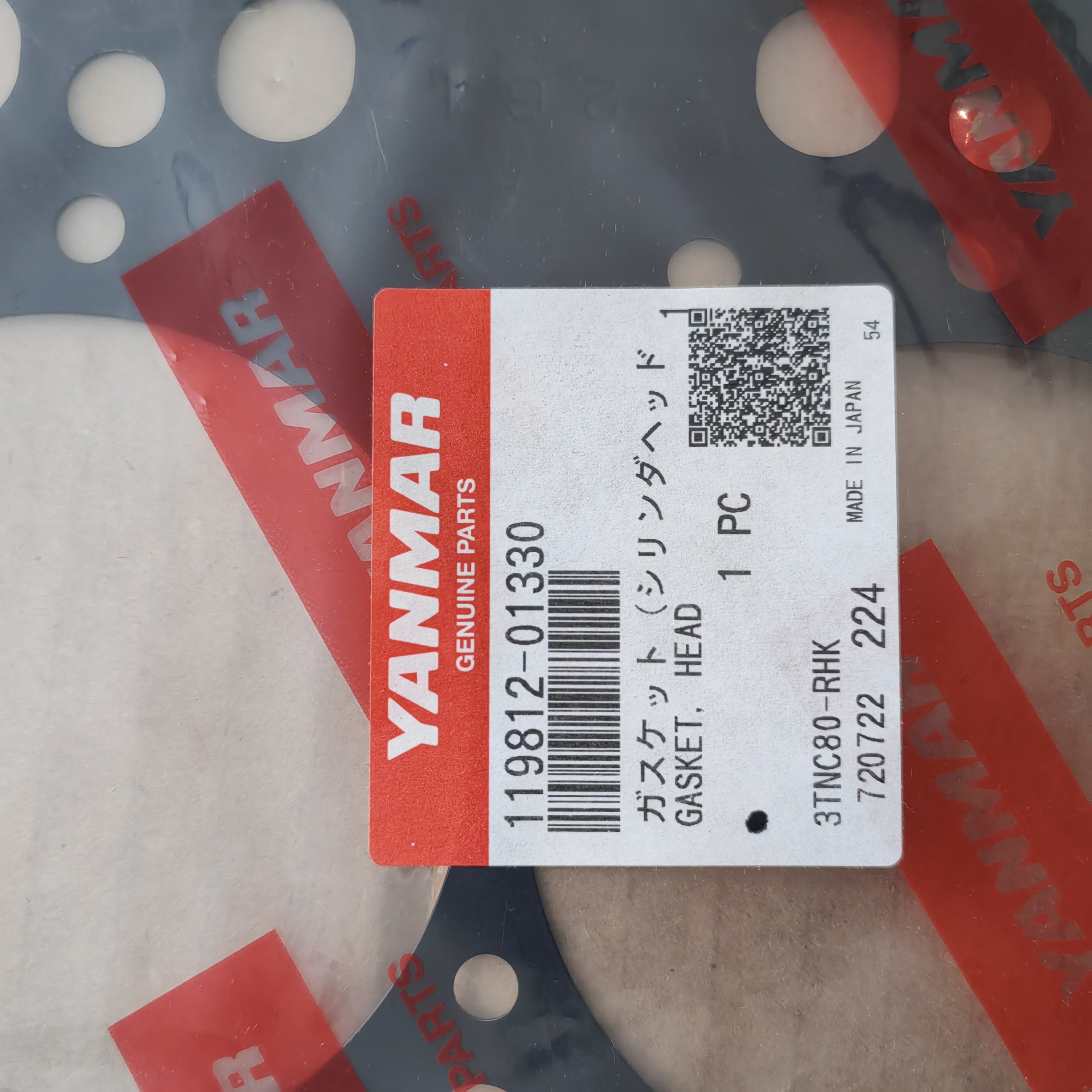 Brand new original factory 3TNV82A Cylinder Head Gasket 119812-01330 Cylinder gasket for YANMAR