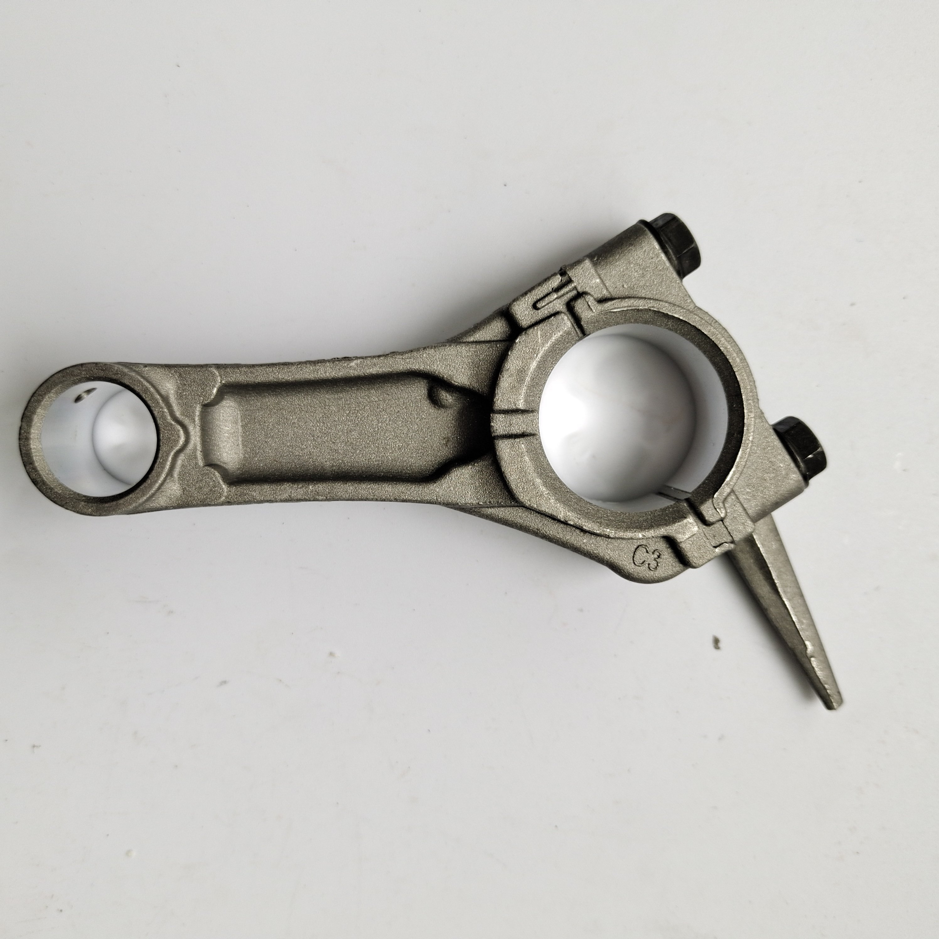 Gasoline Generator Spare Parts connecting rod GX120 GX160 GX200 GX240 GX270 GX340 GX390 for sale