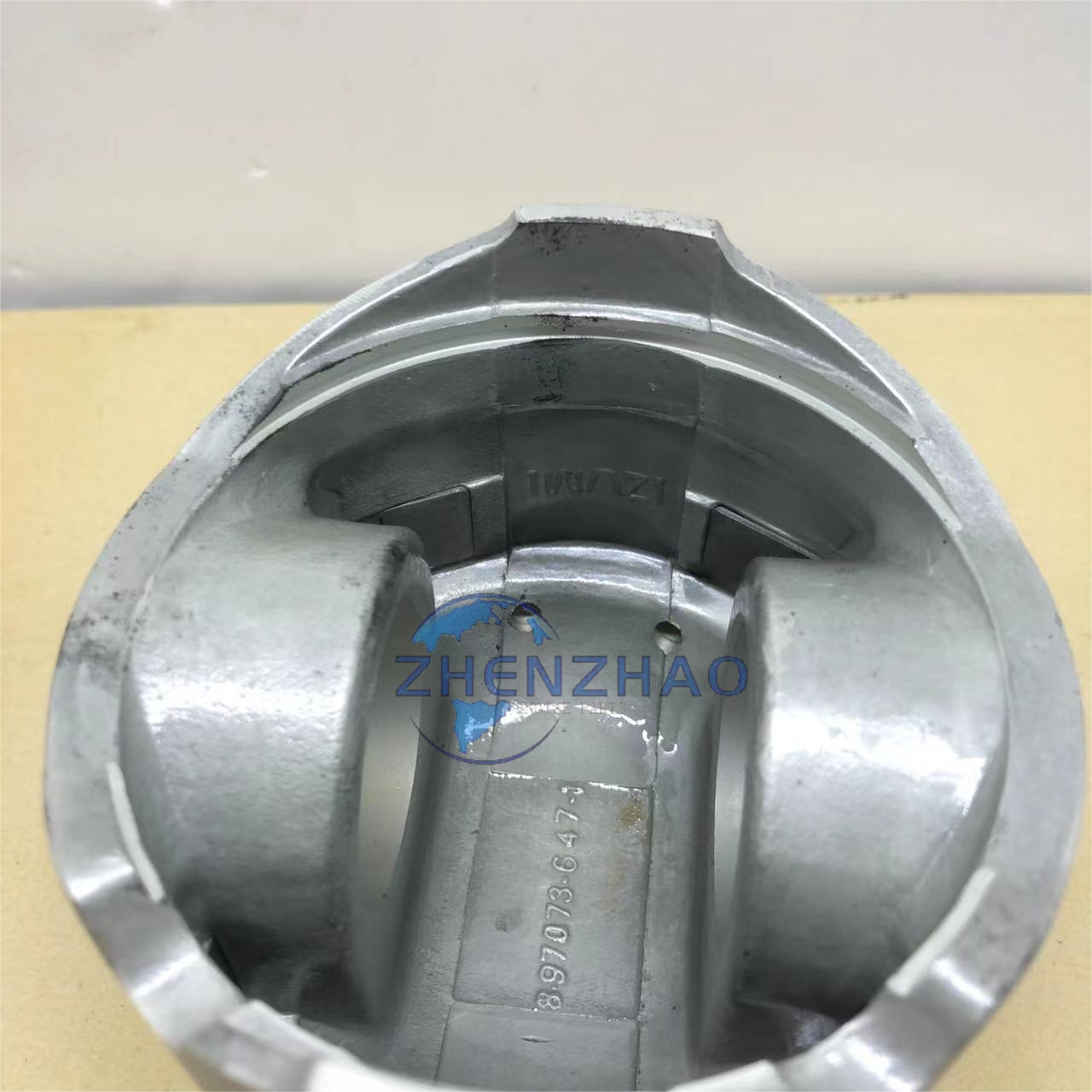 High Quality 4JG2 Diesel Engine Piston 4JG2 Engine Overhaul Kits Piston With Pin Clips 4JG2 Engine Spare Part For Isuzu