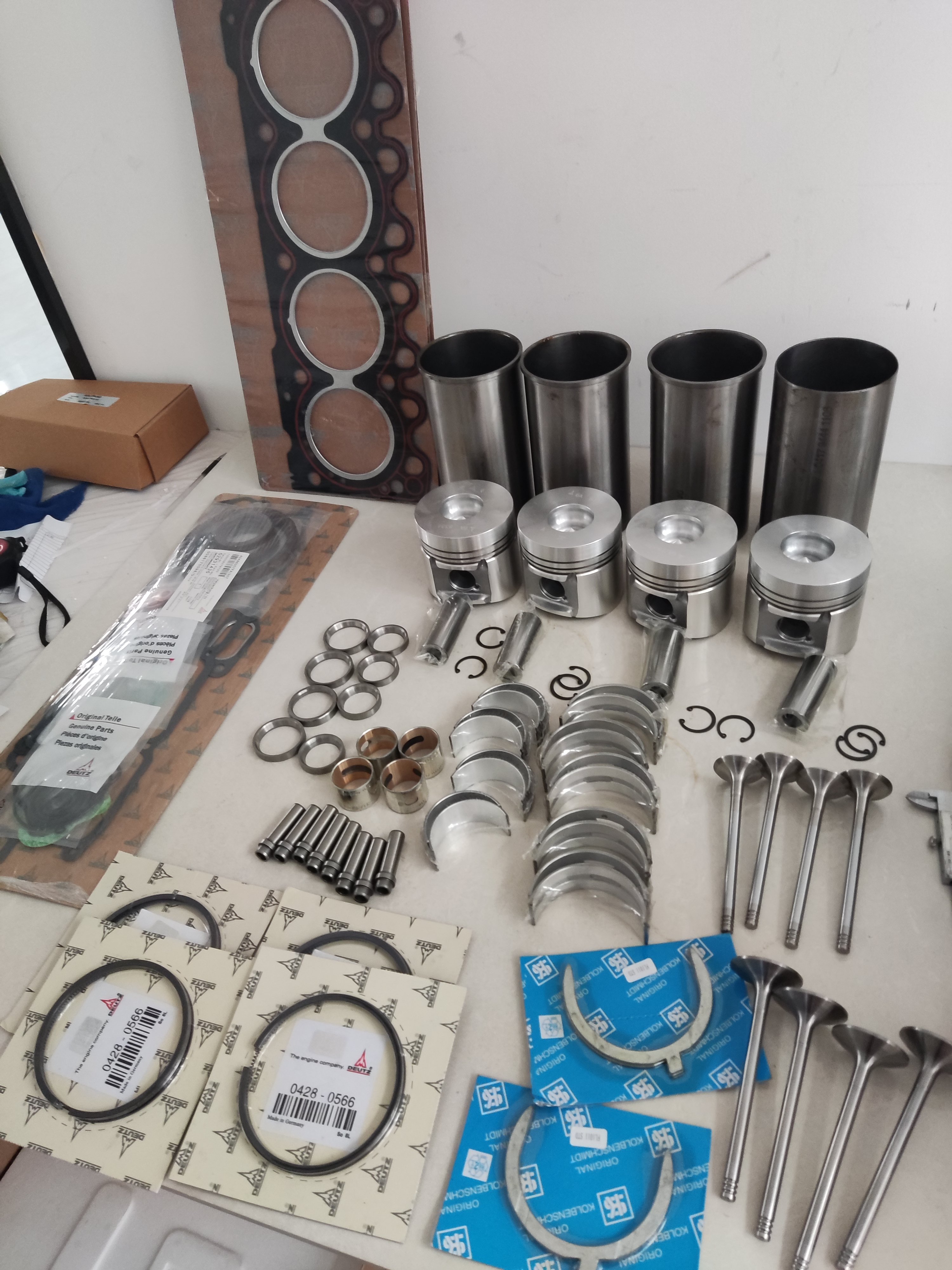 BF4L2011 repair kit deutz spare part for engine parts