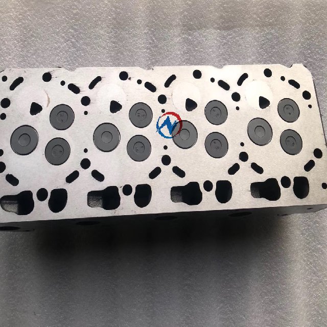 V3300 V3300T Cylinder head for kubota