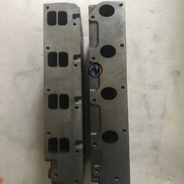 V3300 V3300T Cylinder head for kubota