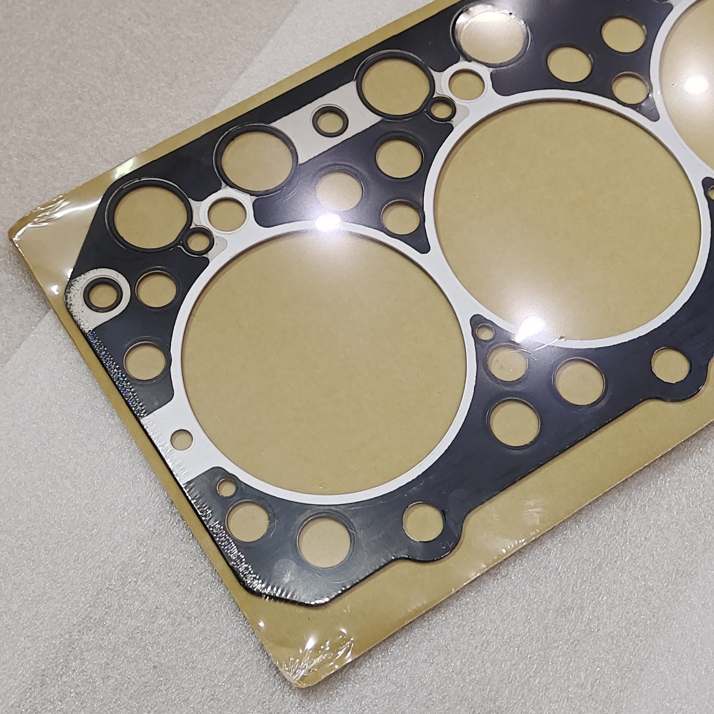 FE6 Cylinder Head Gasket for Diesel Engine Spare Parts 11044-Z5565 11044-Z5514