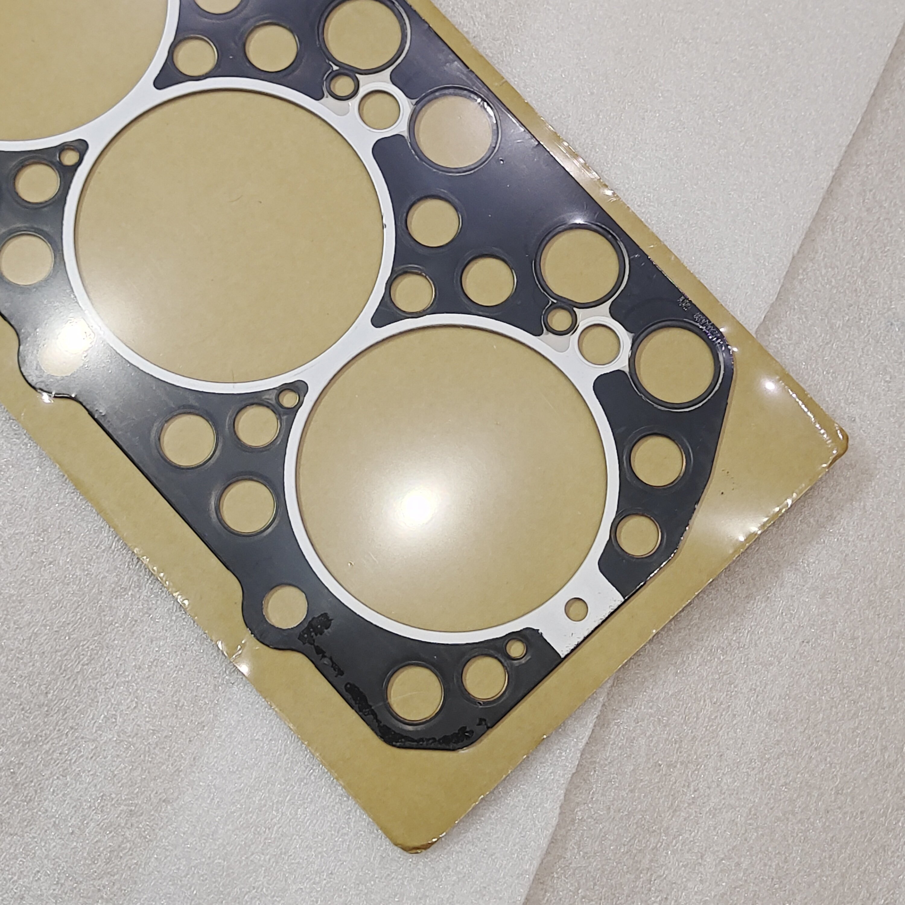 FE6 Cylinder Head Gasket for Diesel Engine Spare Parts 11044-Z5565 11044-Z5514