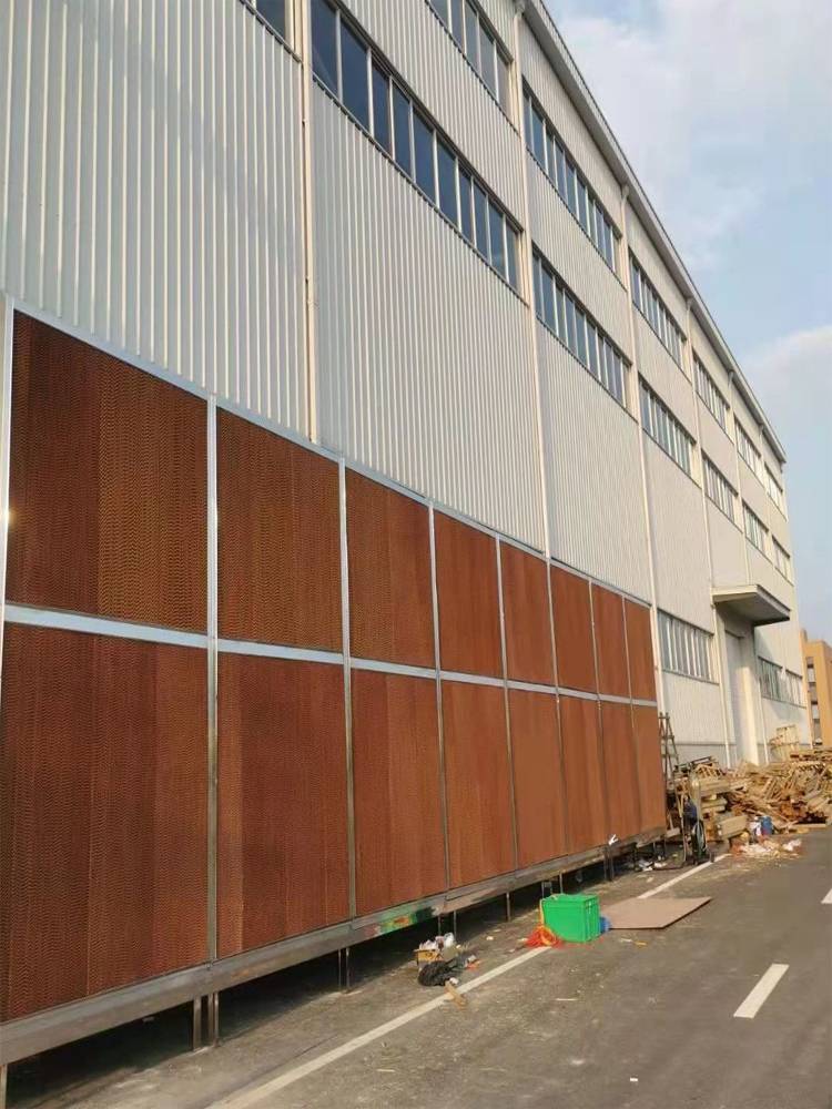 Install the stainless steel water curtain wall cooling system integrated wet curtain breeding workshop aluminum internal circulation 15 thick