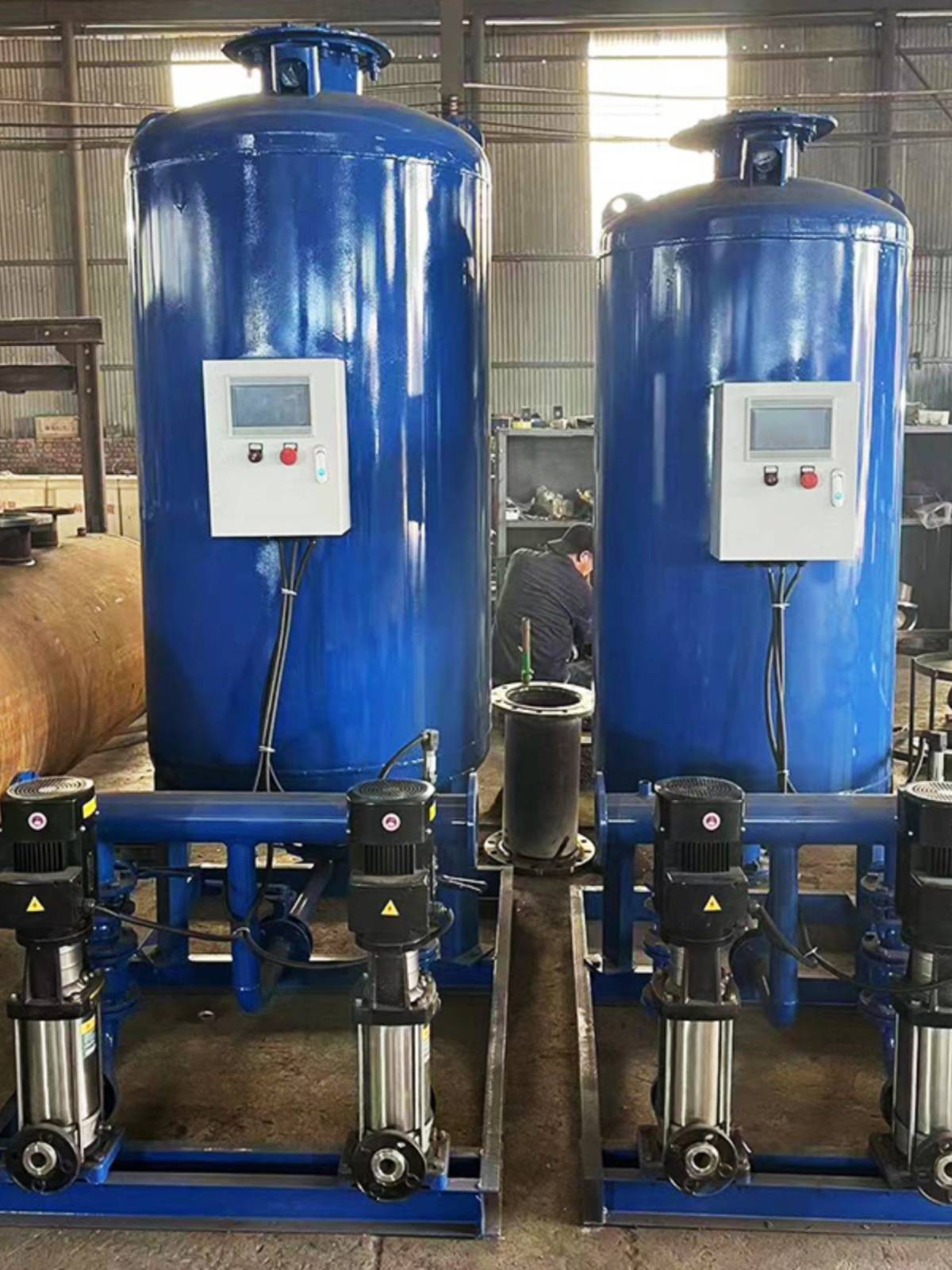 Fully automatic fixed pressure hydration and exhaust device no tower water supply equipment capsule air -conditioned air conditioner air conditioner hydration system