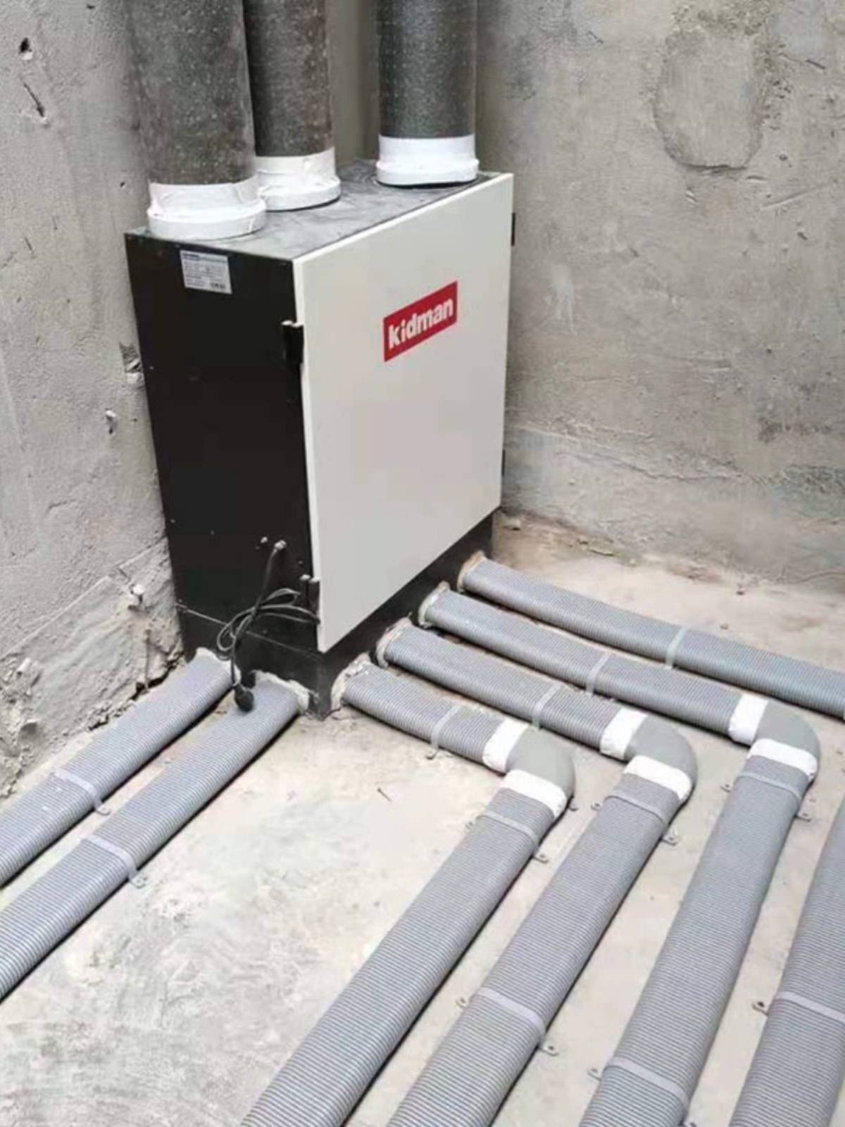 Fresh air systematically send air -to -flat pipe PE ground to send branches to send air back to wind ground flat pipe accessories wave pattern environmental protection tube