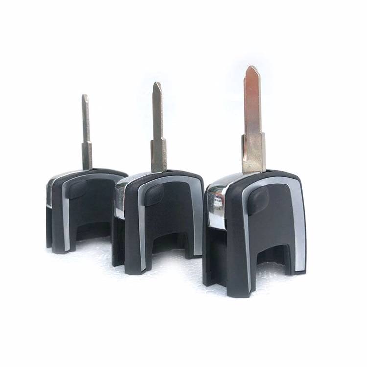 Dongfeng Tianlong Tianjin Dali Divine Division Lock Transloctering Delite Parts Remote Control Lock Folding Key Remote Control Shell