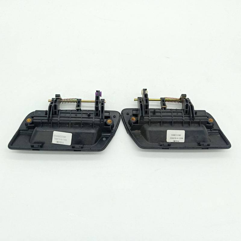 HANTON A1A1+L'S ONLY HOLDING HANDS INSIDE AND OUTSIDE THE ELECTRIC FOUR-WHEEL VEHICLE PARTS