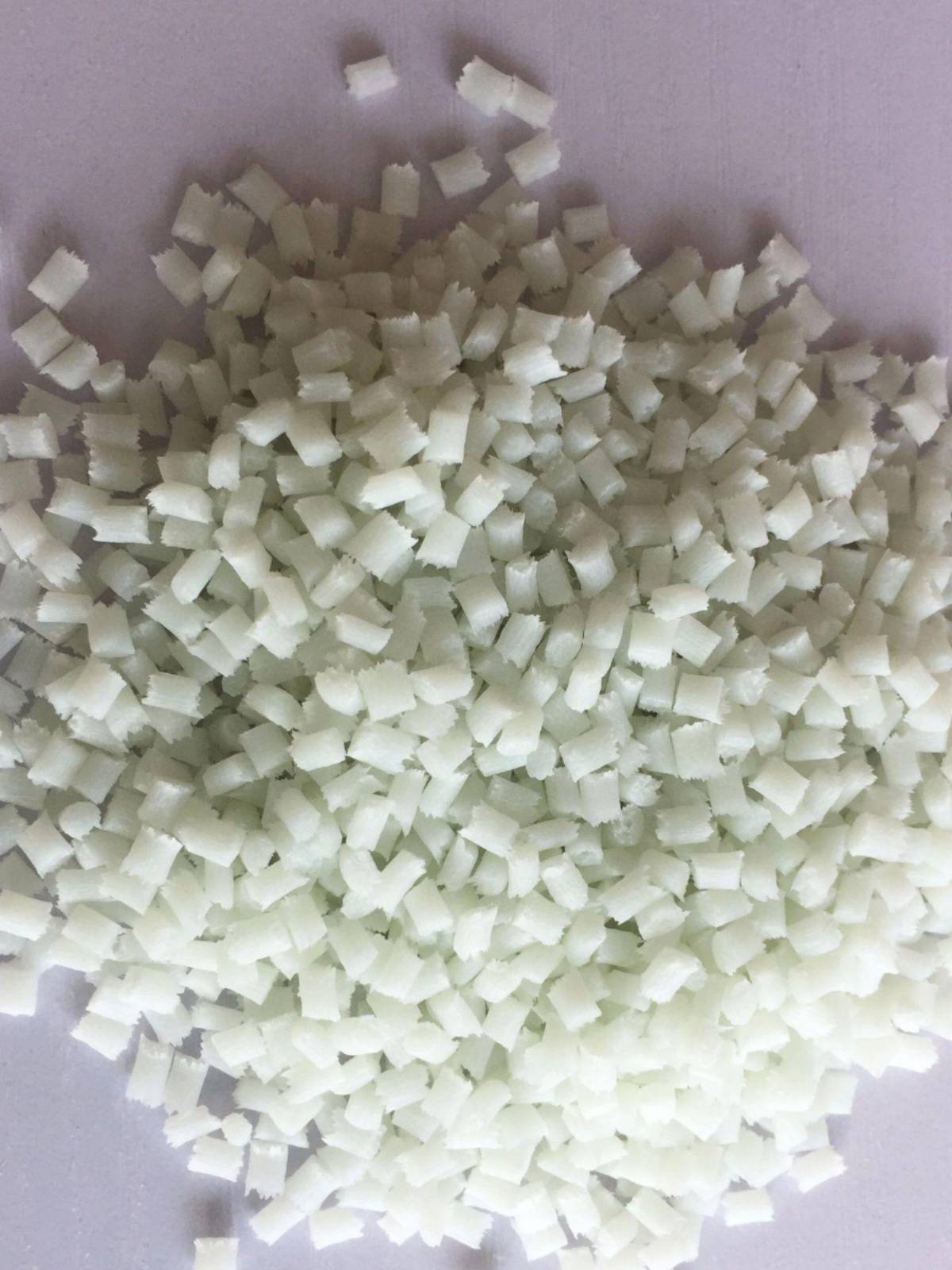 PA66 FR50 US DuPont injection molding car parts electrical shell plus fiber enhancement of flame retardant nirvana raw materials