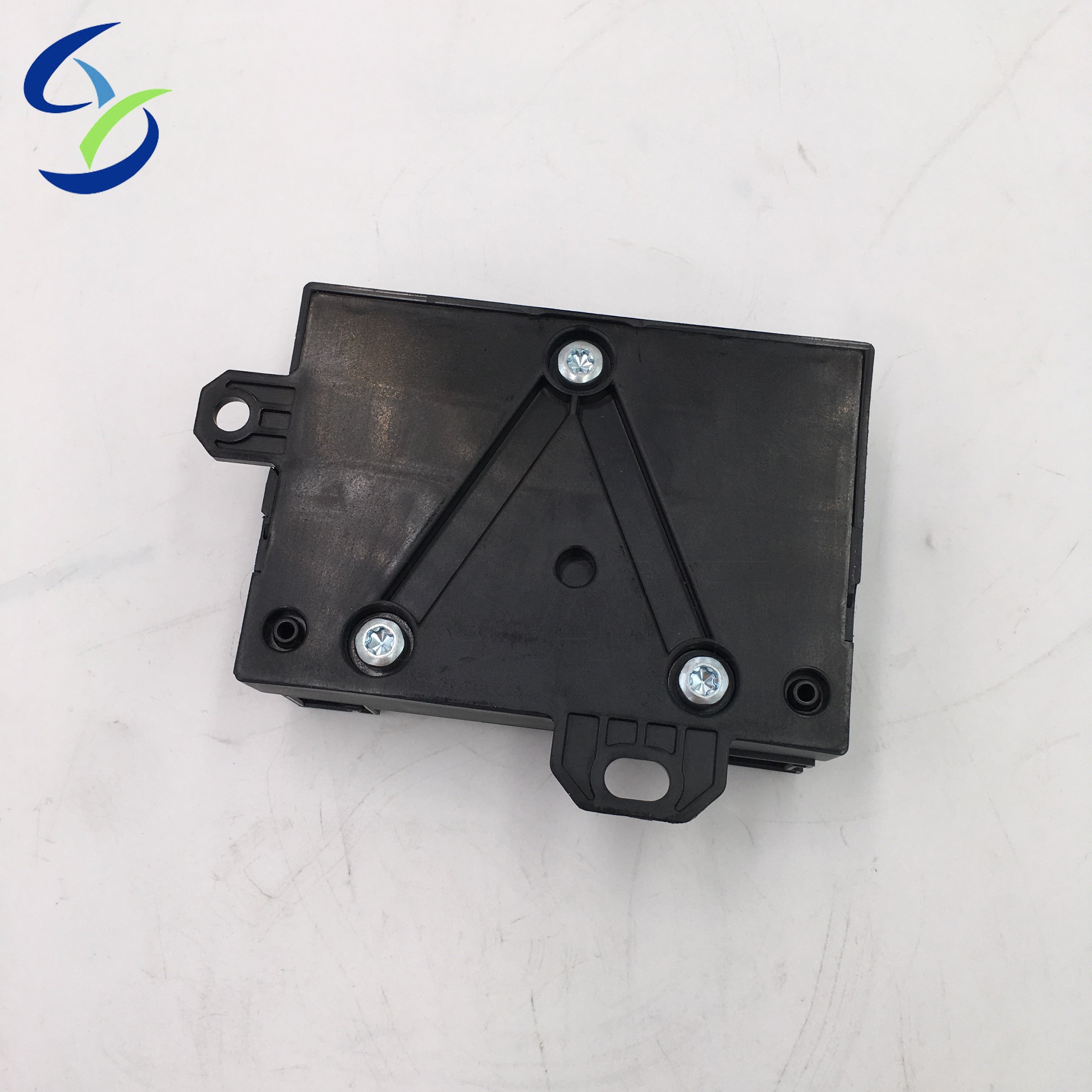 Fuel pump control module unit A0009003101 000 900 31 01 For Mercedes Benz W205 C-ClAss