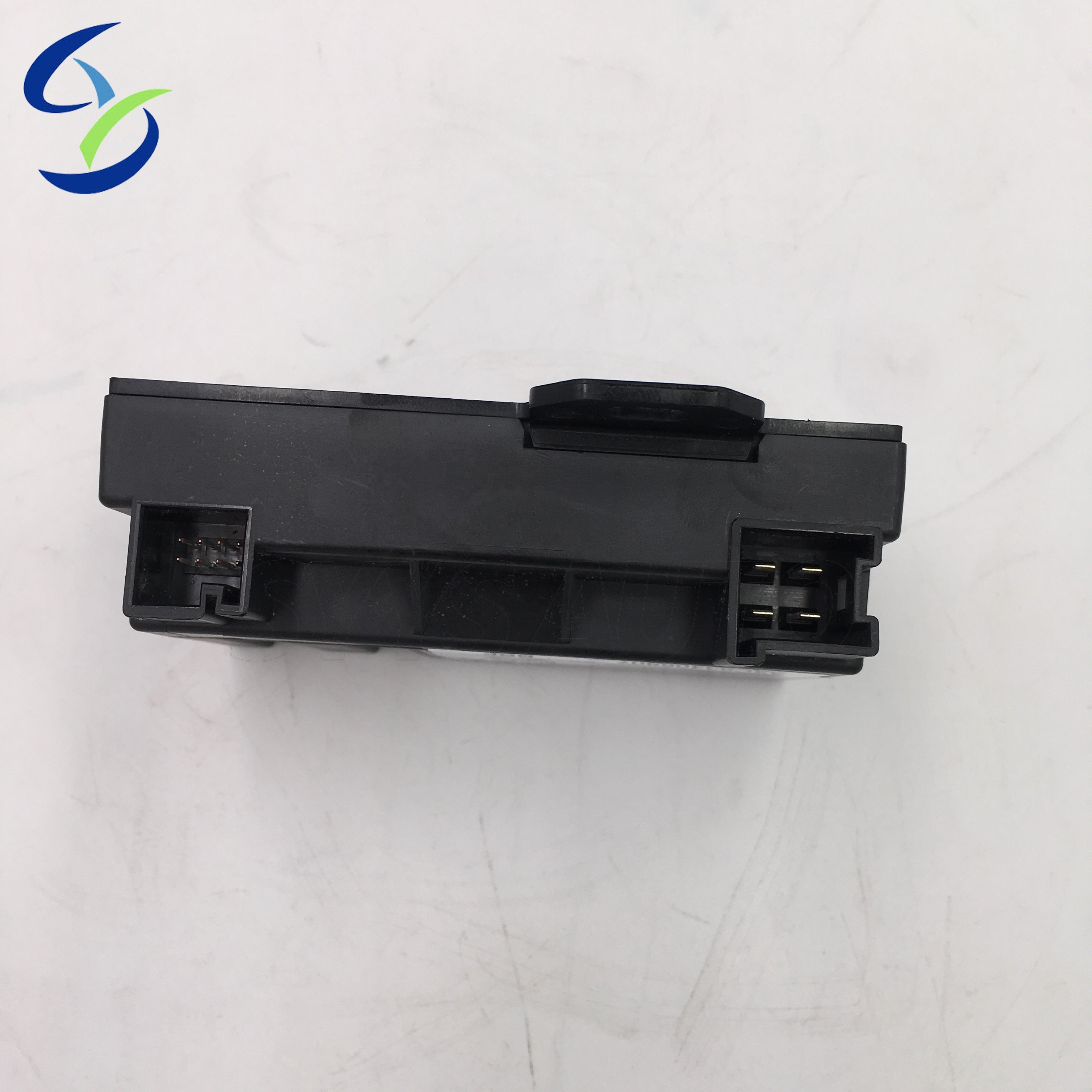 Fuel pump control module unit A0009003101 000 900 31 01 For Mercedes Benz W205 C-ClAss