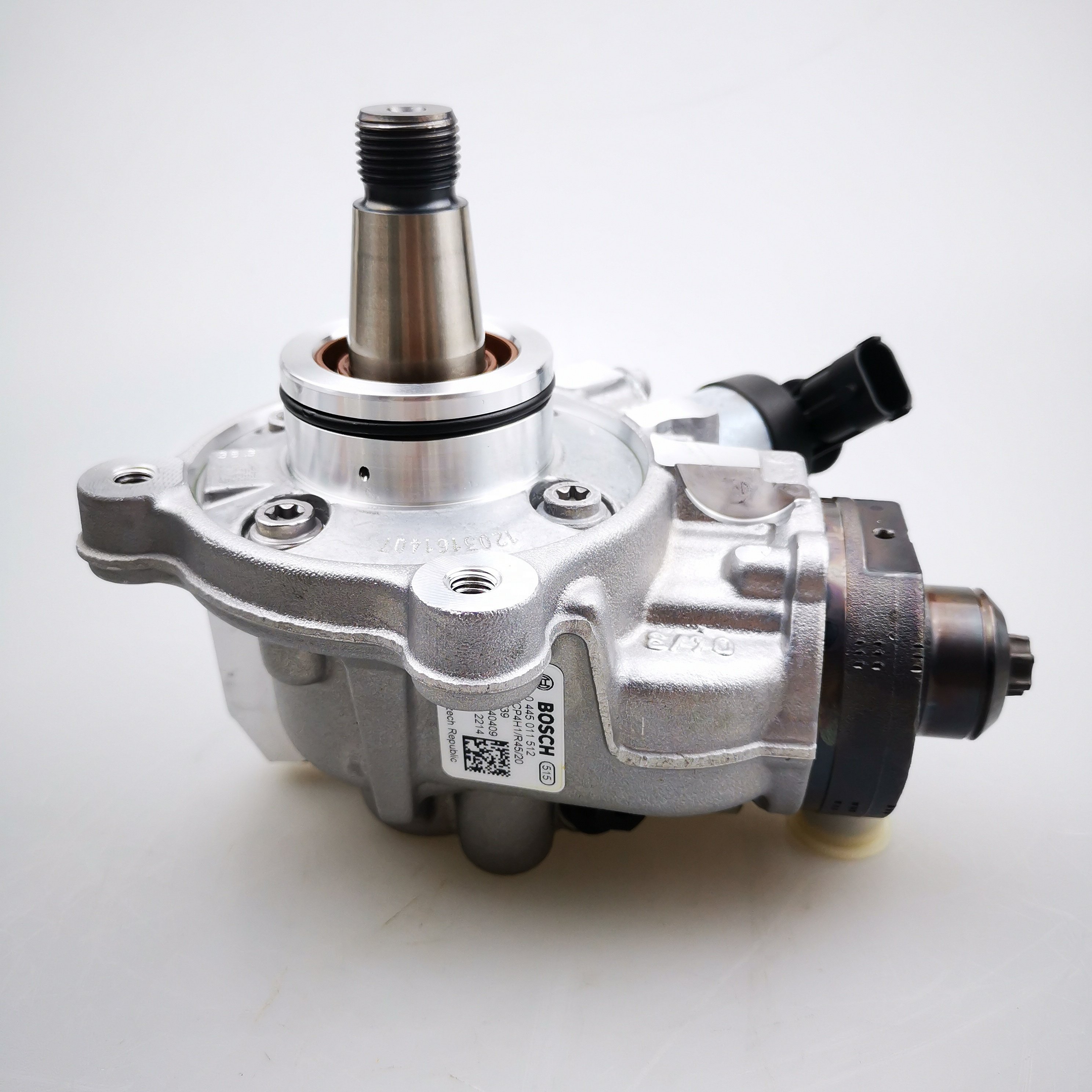 SAIC MAXUS T60 G10 V80 V90 Diesel 2.0T Original High pressure oil pump C00642739 C00072272