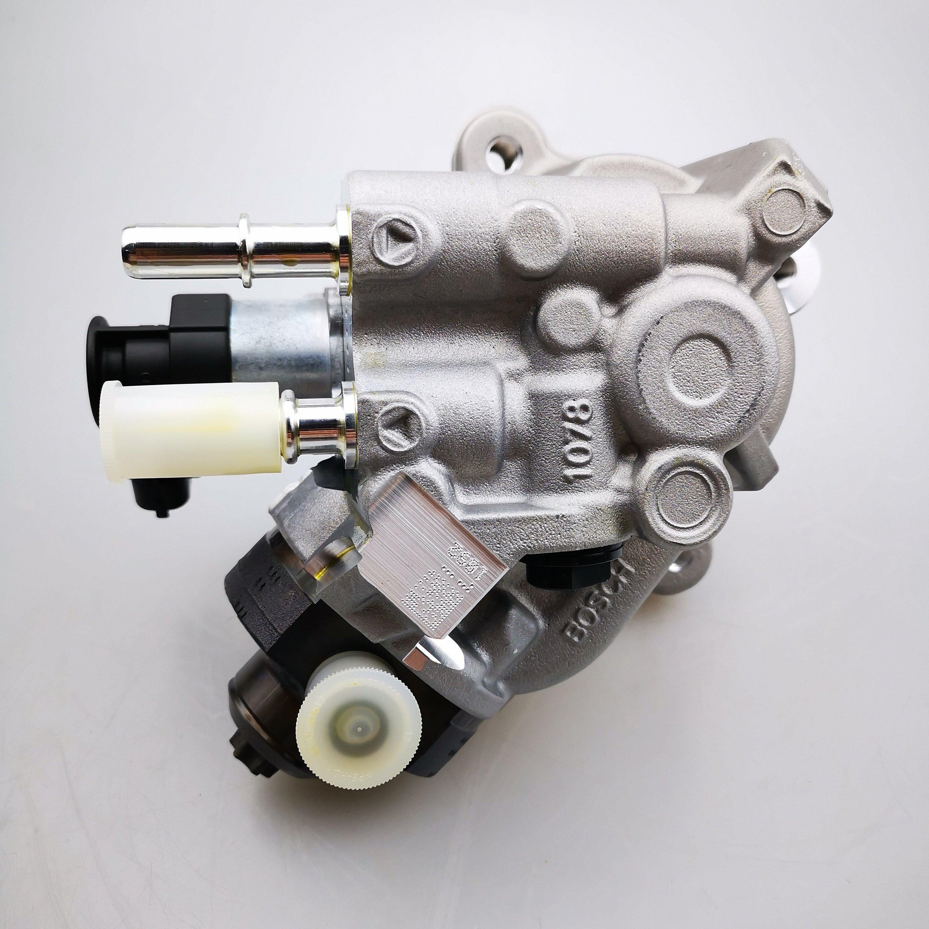 SAIC MAXUS T60 G10 V80 V90 Diesel 2.0T Original High pressure oil pump C00642739 C00072272