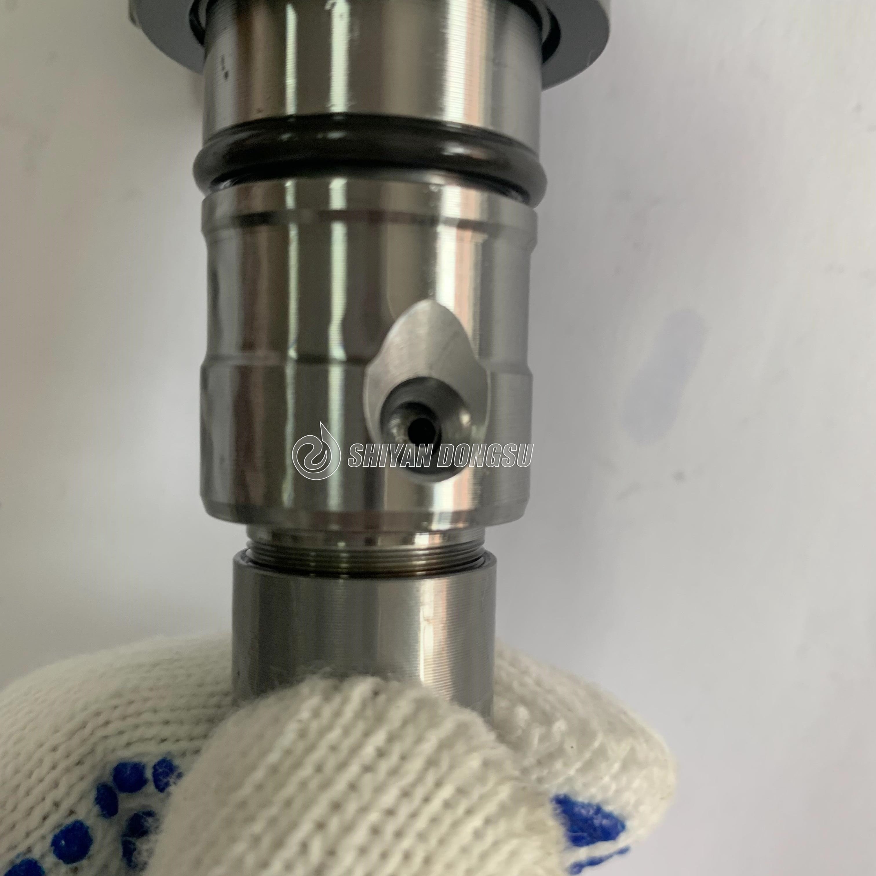 High performance 5.9L diesel engine fuel injector nozzle 0986435505 5263316 0445120208 0445120238