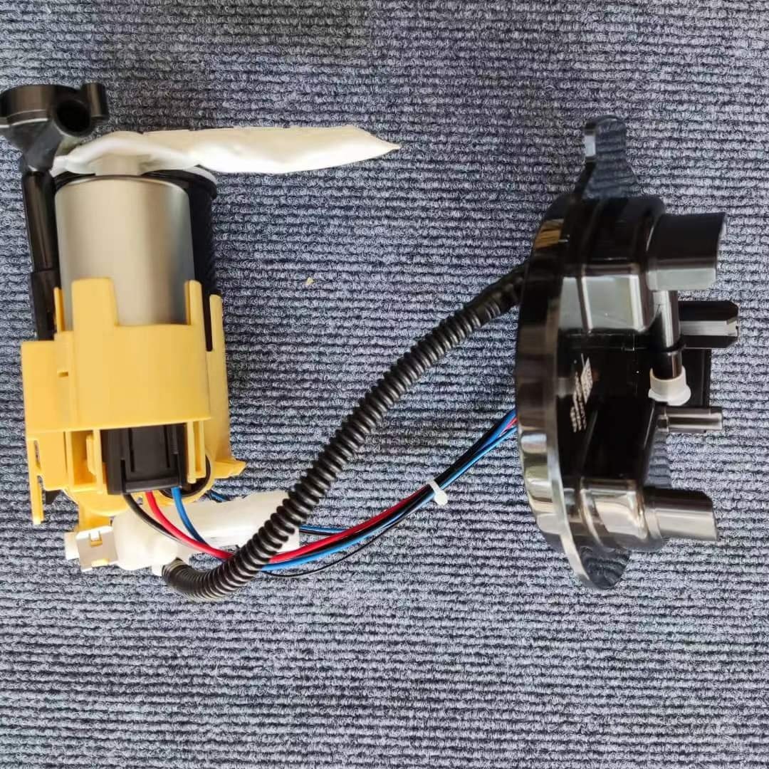 Suitable for Mercedes-Benz W253 W213 W205 GLC350 GLC300 E400 E450 E300 C400 C300 C250 2054701594 Right fuel pump level sensor