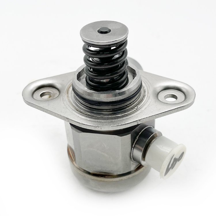 Direct Injection High Pressure Fuel Pump with O-Ring C2Z21985 For Jaguar Xe Xf Xj Sedan 2.0L 2012- LR057504 BR2E9D376AA C2Z21985