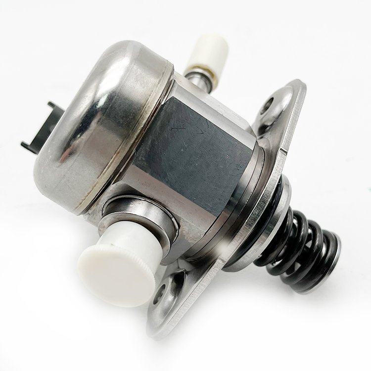 Direct Injection High Pressure Fuel Pump with O-Ring C2Z21985 For Jaguar Xe Xf Xj Sedan 2.0L 2012- LR057504 BR2E9D376AA C2Z21985