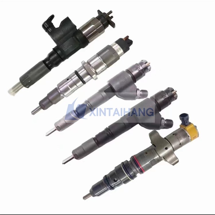 High Quality Original 4D32 Diesel Fuel Injector Nozzle Hydraulic Fuel Pump Assembly Excellent for Engines