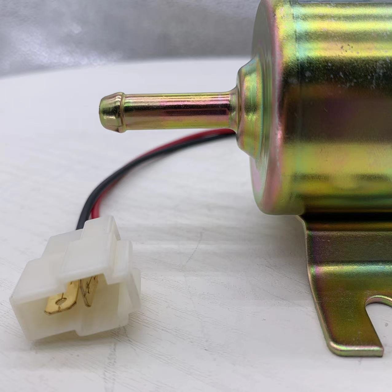 Universal Electric Fuel Pump HEP-02A 12V 24V Petrol Gas Diesel Fuel Pump Manufacturer Direct