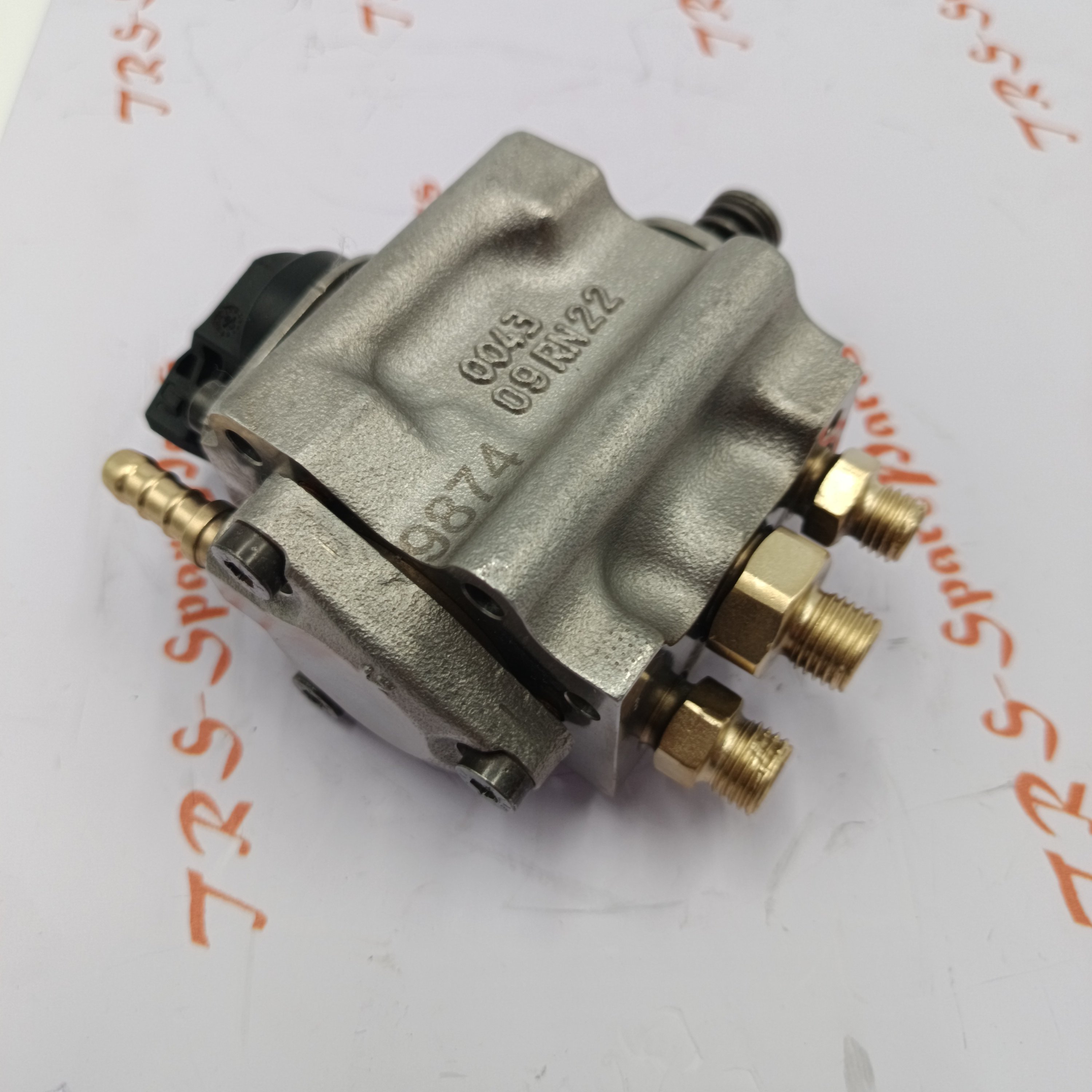 0261520021 13517529068 High Pressure Fuel Pump HPFP For BMW 760li 2003-2007 Remanufactured
