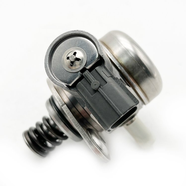 High Pressure Fuel Pump For Suzuki Vetra 1.4T DSYP GYBLM001 0261520391