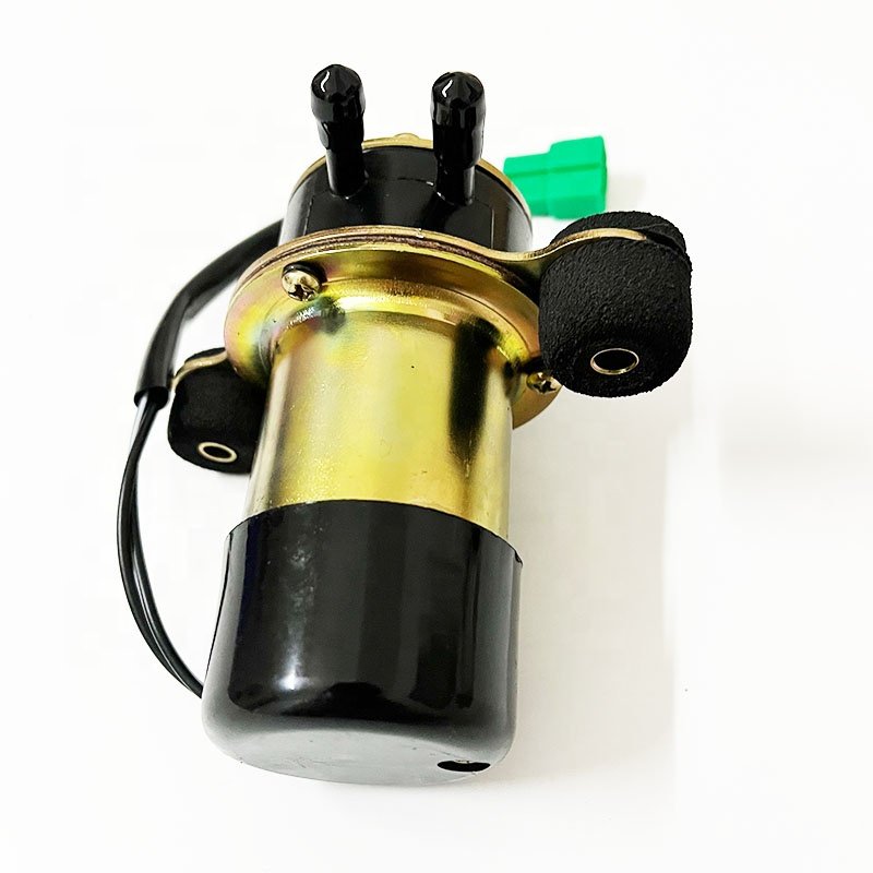 UC-V4 12V 15100-85501 DB51T DD51T DC51T DA51T Fuel Pump For Suzuki SUPER CARRY Honda Magna V65 1983-1986