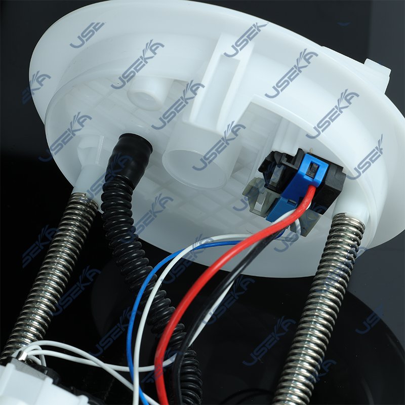 USEKA Universal Part Electrical Fuel pump assembly 13575894 13505141 13578997 13506854 For Chevrolet Spark 1.0 L M300