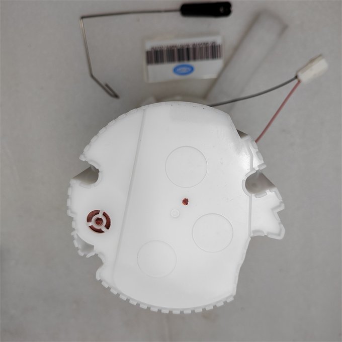 WLGRT Top quality 17040-4EF1A Fuel Pump Assembly For Nissan QASHQAI II SUV 2014-