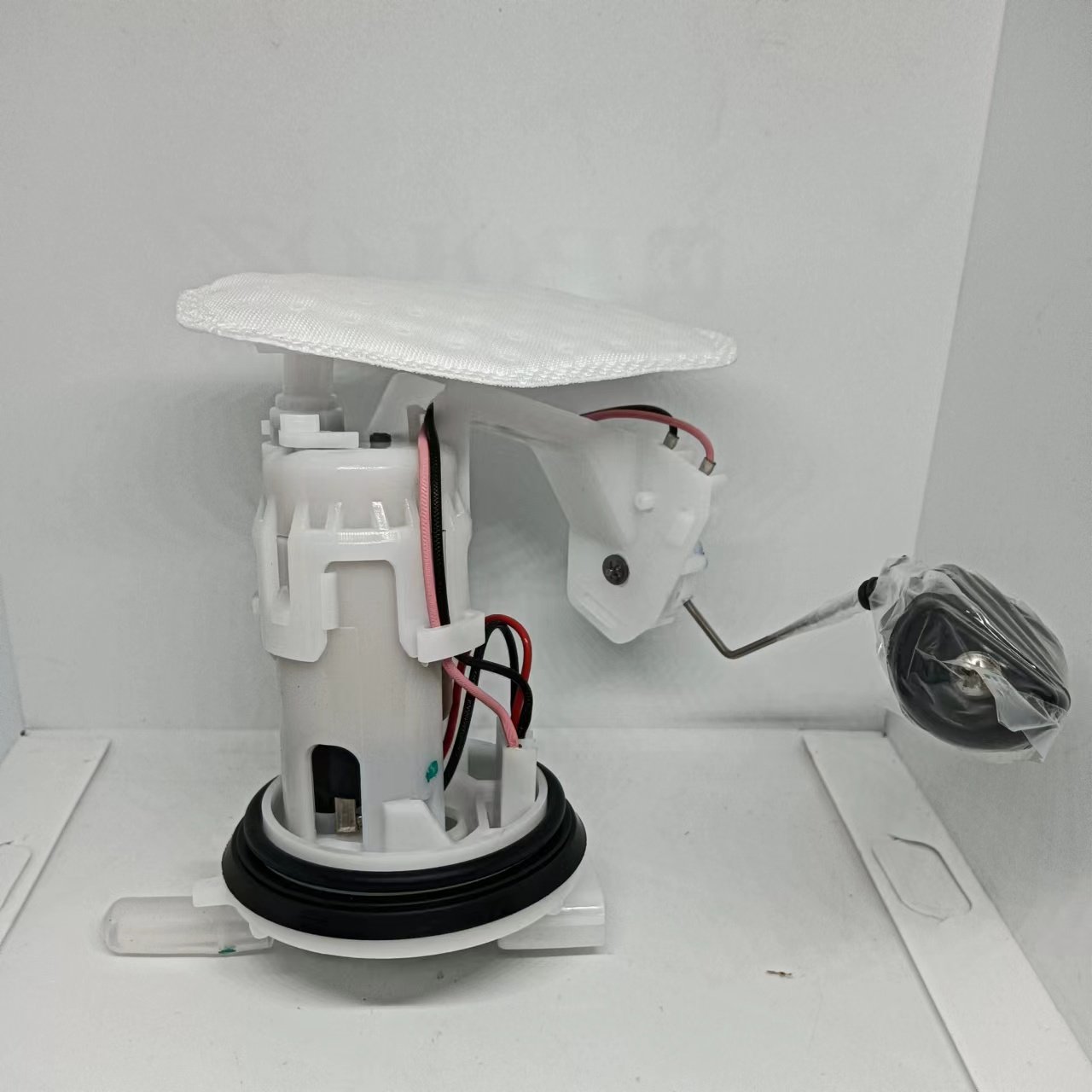 Hot Selling Motorcycle Fuel Pump Assembly OE 16800-GGL-J00 Motorcycle Fuel Pump For Honda
