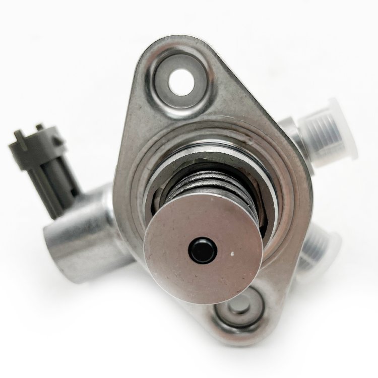 SAIC MAXUS G10 2.0T Original Engine High Pressure Fuel Pump 0261520430