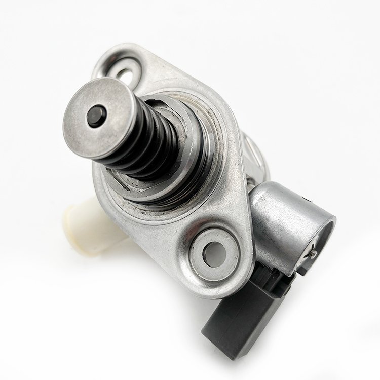 High Pressure Fuel Pump For Mercedes-Benz C-Class W205 C180L E-Class W212 E180L W213 GLC X253 A2740700501 A2740700401 0261520216