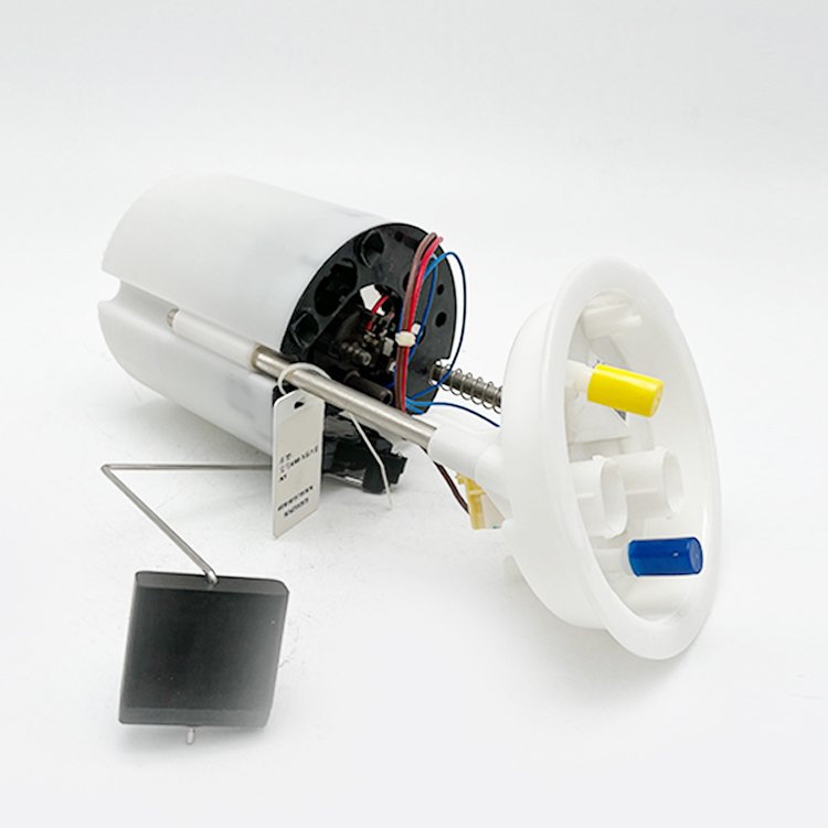 1614 7197 075 Gasoline Pump Assembly For BMW x1 E84 E87 E90 16147197075 Hot Sale Electric Fuel Pump Module Gasoline Pump