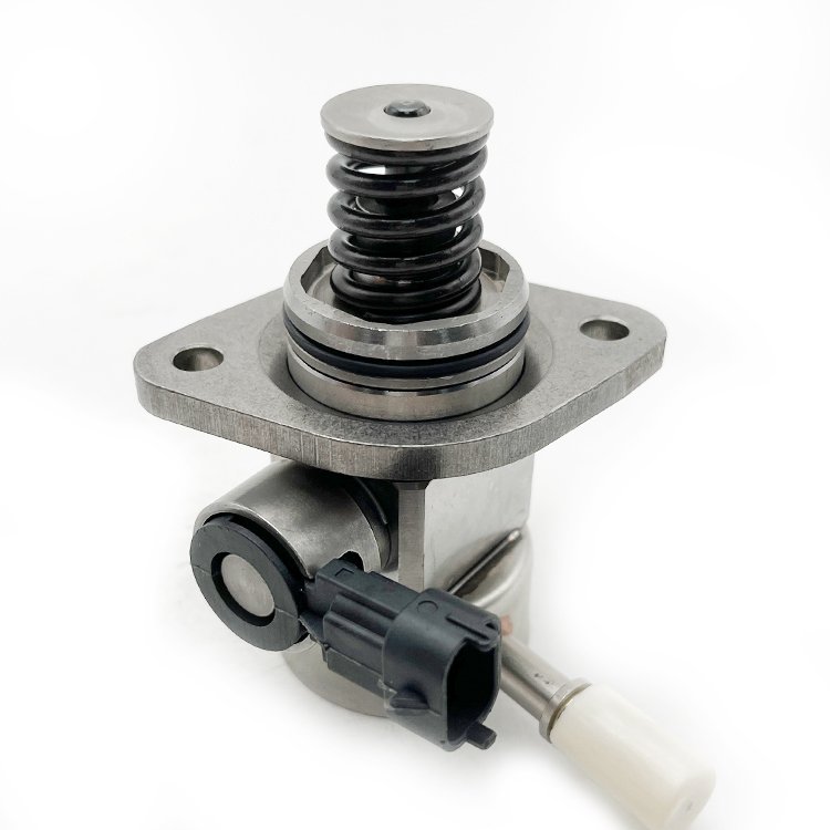 Great Wall Haval H6 Coolpad H7 H8 H9 VV5 VV7 P8 F5/F7 1111100XEC01 High pressure oil pump fuel pump assembly