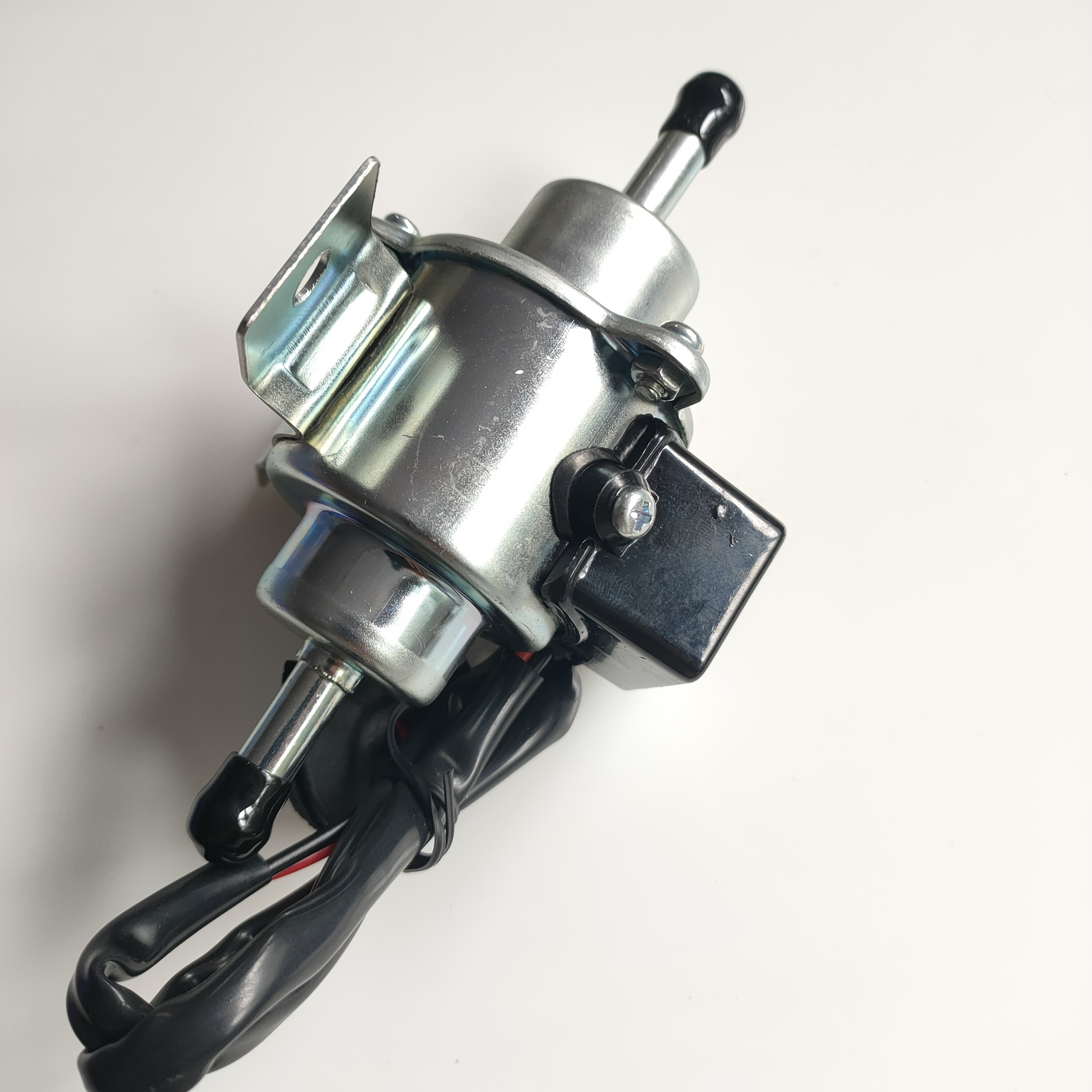 12V Universal Electric Fuel Pump 056200-0570