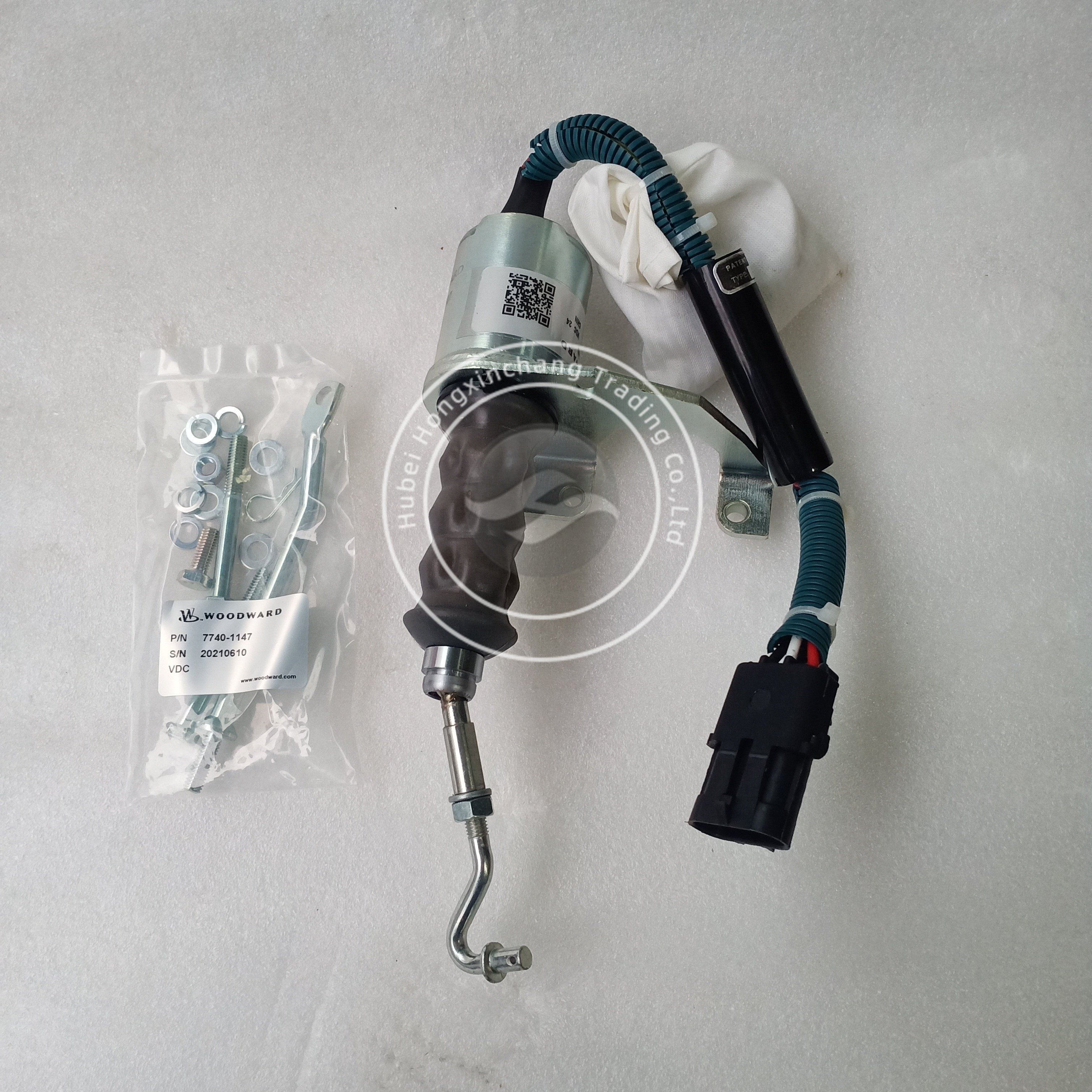 Good Quality 6CT QSL 6L Diesel Engine Parts Fuel Pump Solenoid Kit 5346207 5295567 5292297 4942879 5301701
