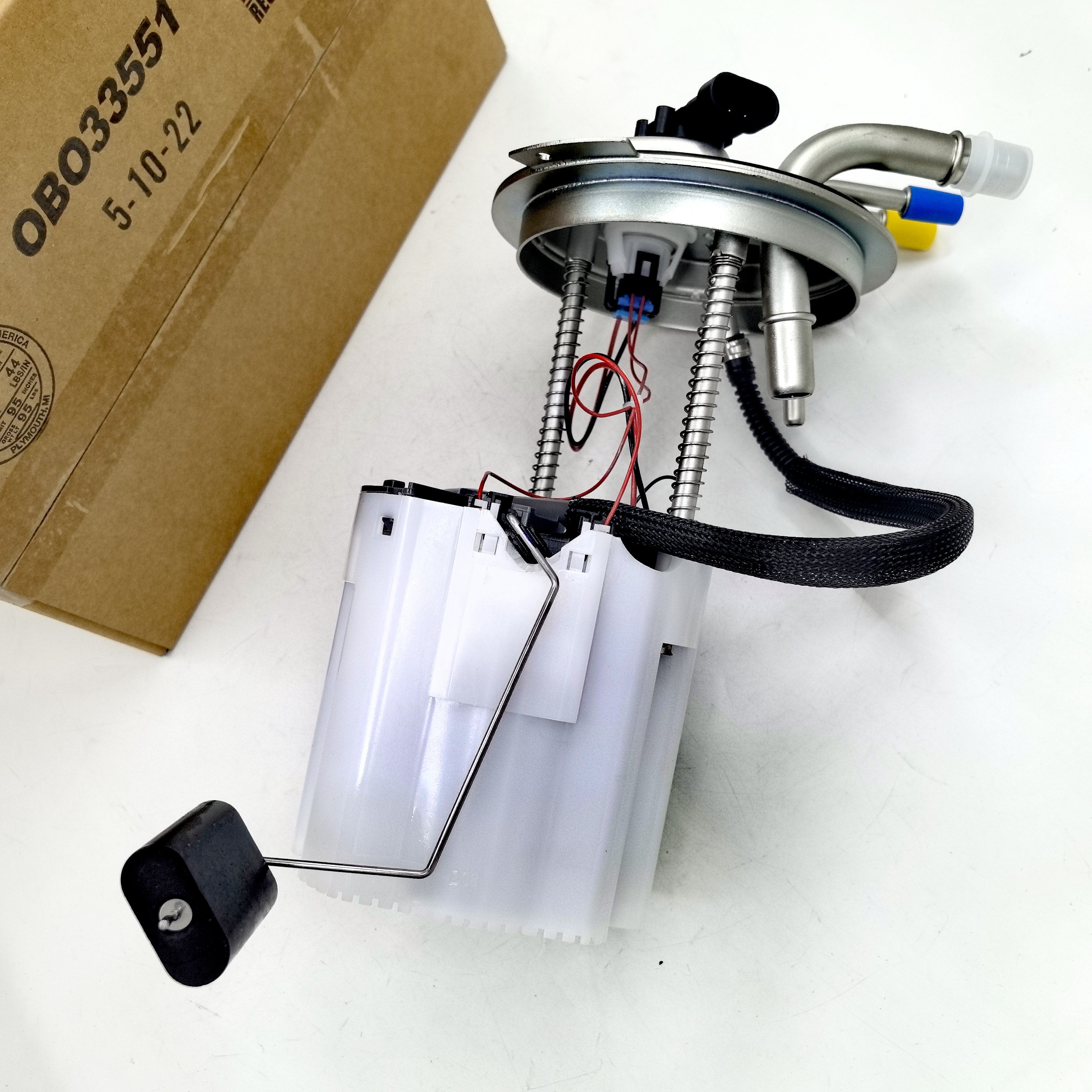 Auto parts Fuel Pump Assembly For Cadillac Escalade Chevrolet Avalanche 19256622 MU1657 MU1205 MU1546 MU1352