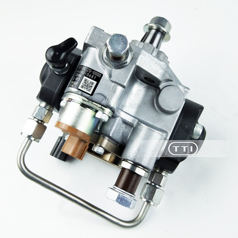 J05E Fuel Pump J05E Diesel Engine Oil Pump 22100-E0030 Injection Pump For Hino