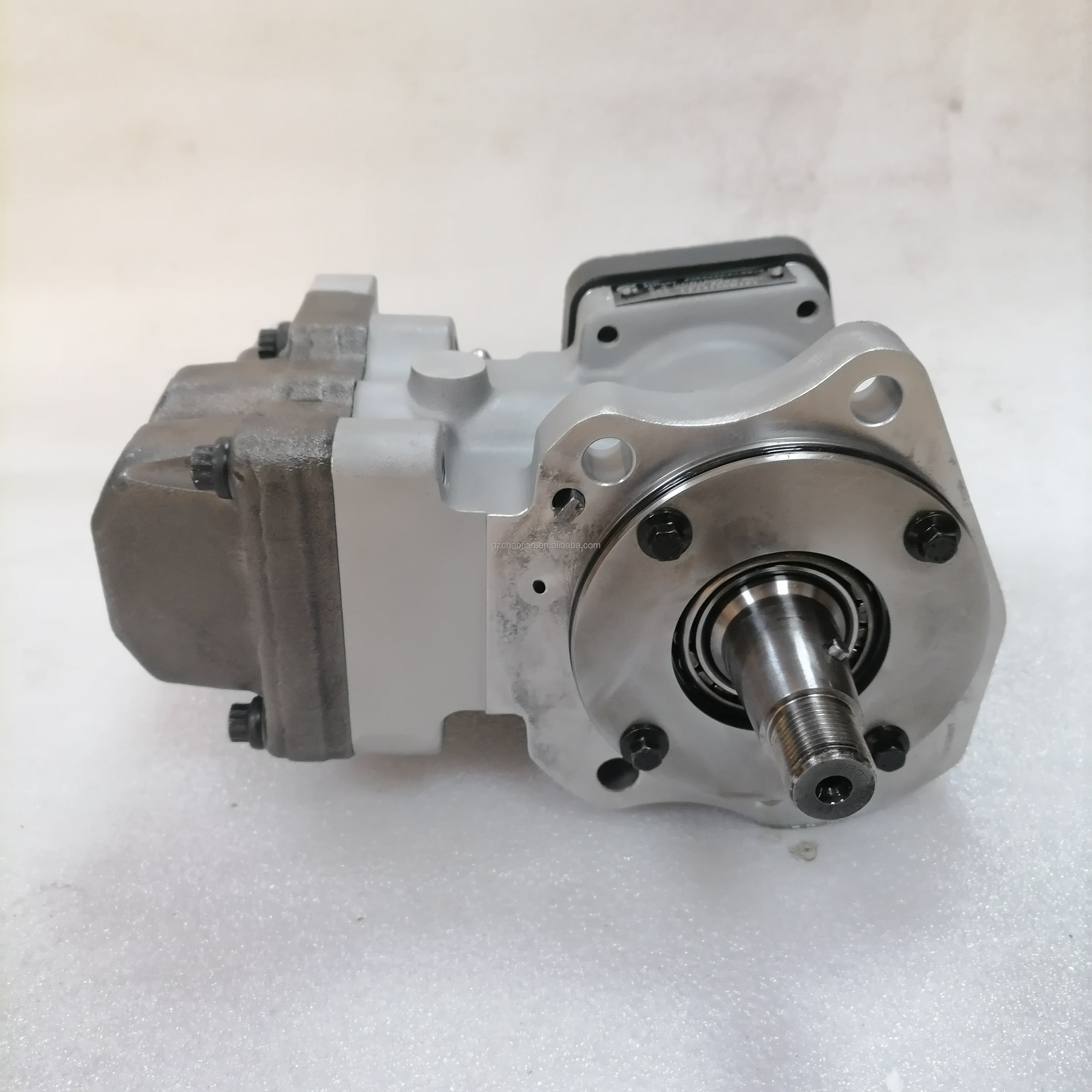 6745-71-1170 Fuel Injection Pump Diesel Engine Parts 8.3L Engine PC300-8 Excavator fuel pump 3973228 6745111170