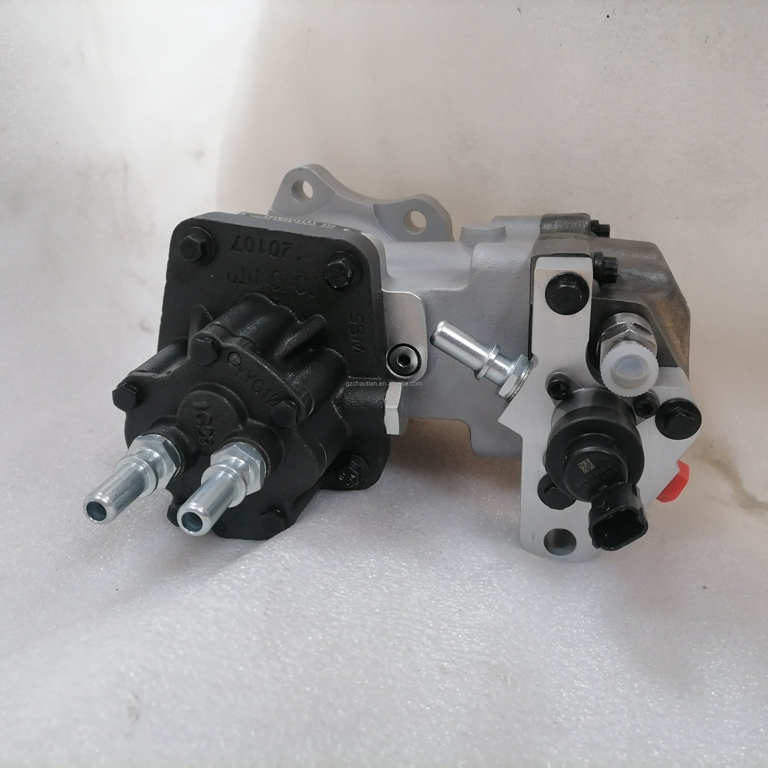 6745-71-1170 Fuel Injection Pump Diesel Engine Parts 8.3L Engine PC300-8 Excavator fuel pump 3973228 6745111170