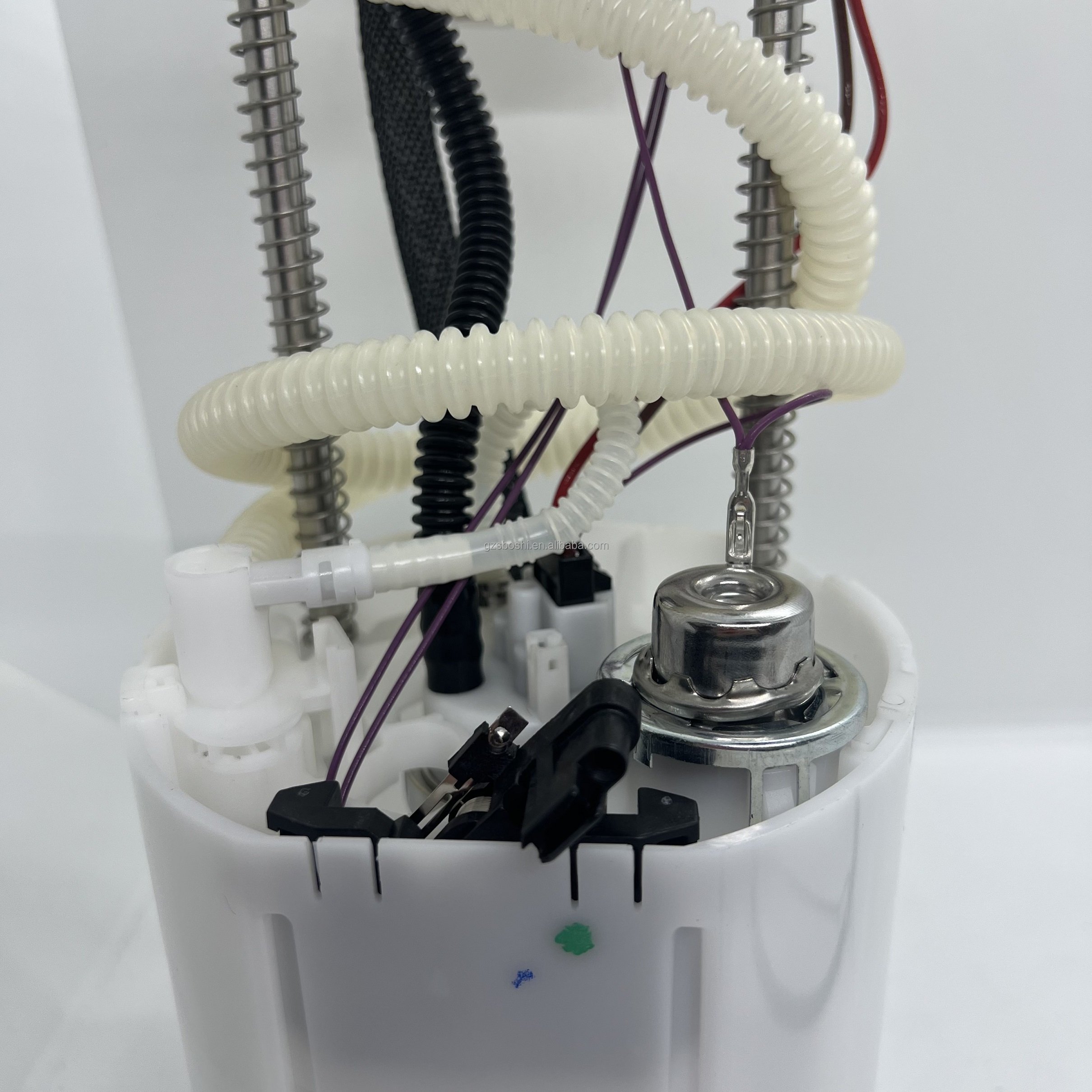 13578368 13578362 Auto Parts Engine Fuel Pump Module Assembly 13578368 13578362 For Cadillac SRX