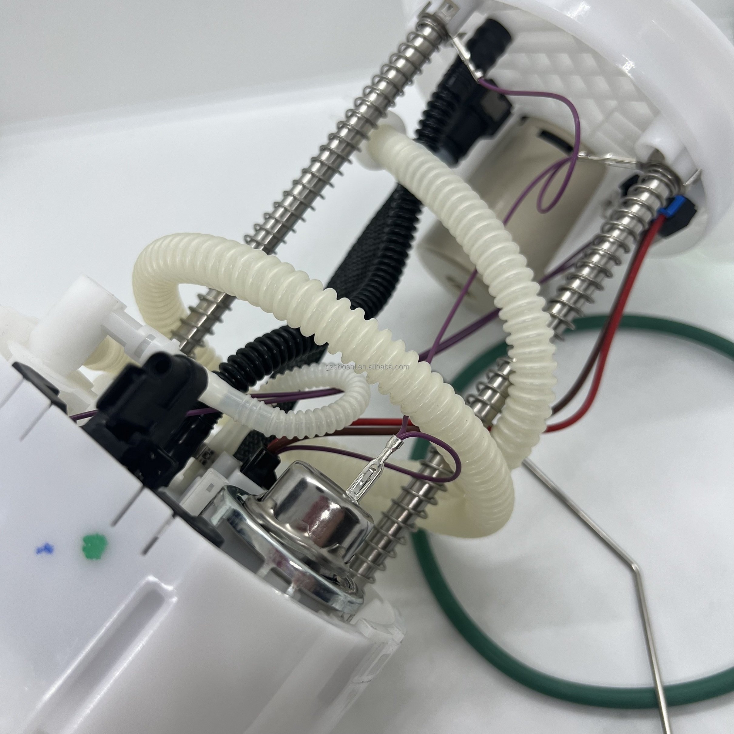 13578368 13578362 Auto Parts Engine Fuel Pump Module Assembly 13578368 13578362 For Cadillac SRX