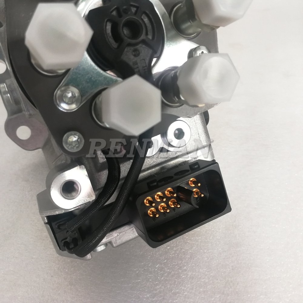 QSB5.9 QSB6.7 Cummins Engine Parts VP44 Fuel Injection Pump 3937690 3939940 0470506041 0986444054