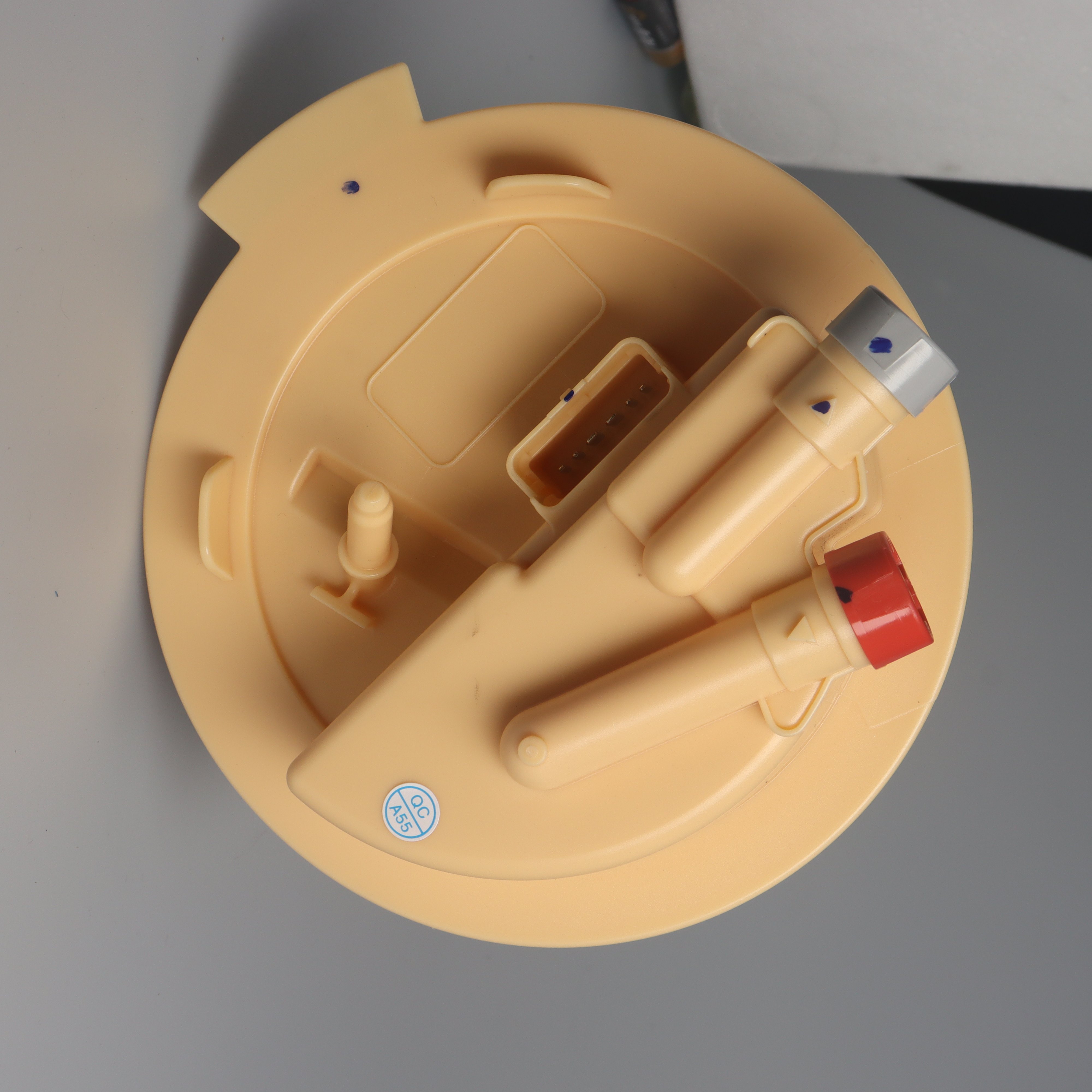 31273963 31372885 Car Accessories Electric fuel pump module For Volvo S60/V60 2.0T 15-18