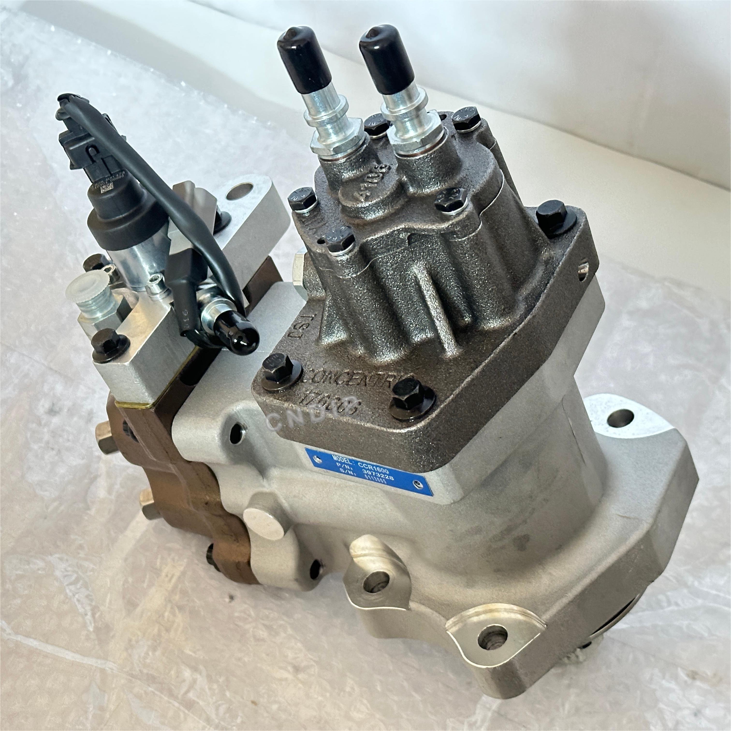 Diesel fuel injection pump 3973228 for Cummins Engine L8.9 G8.3 6C8.3 QSC8.3 diesel fuel engine