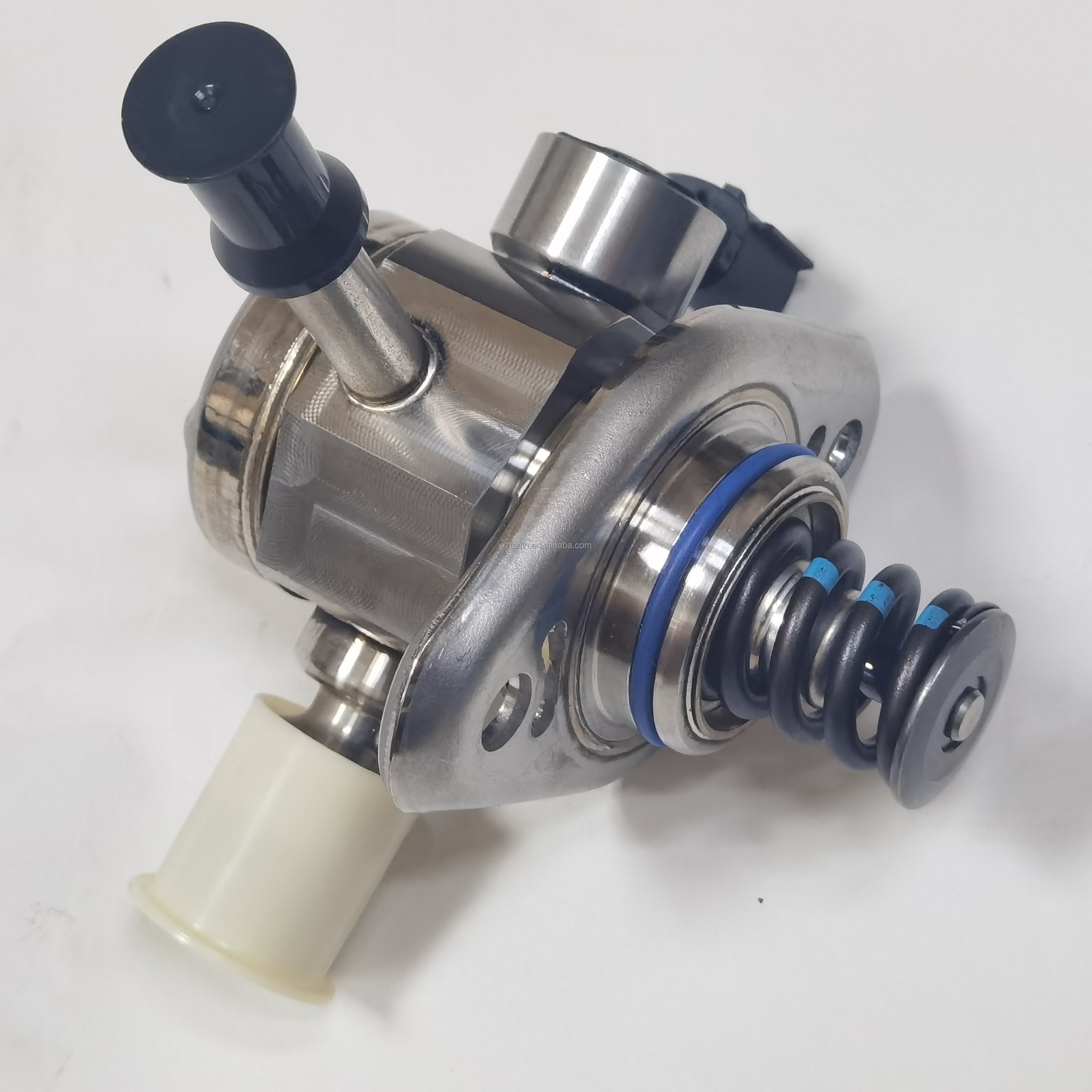 Auto Parts Engine Systems fuel pump for Chevrolet Onix TRAX NEW 24115788/24114158/24109576