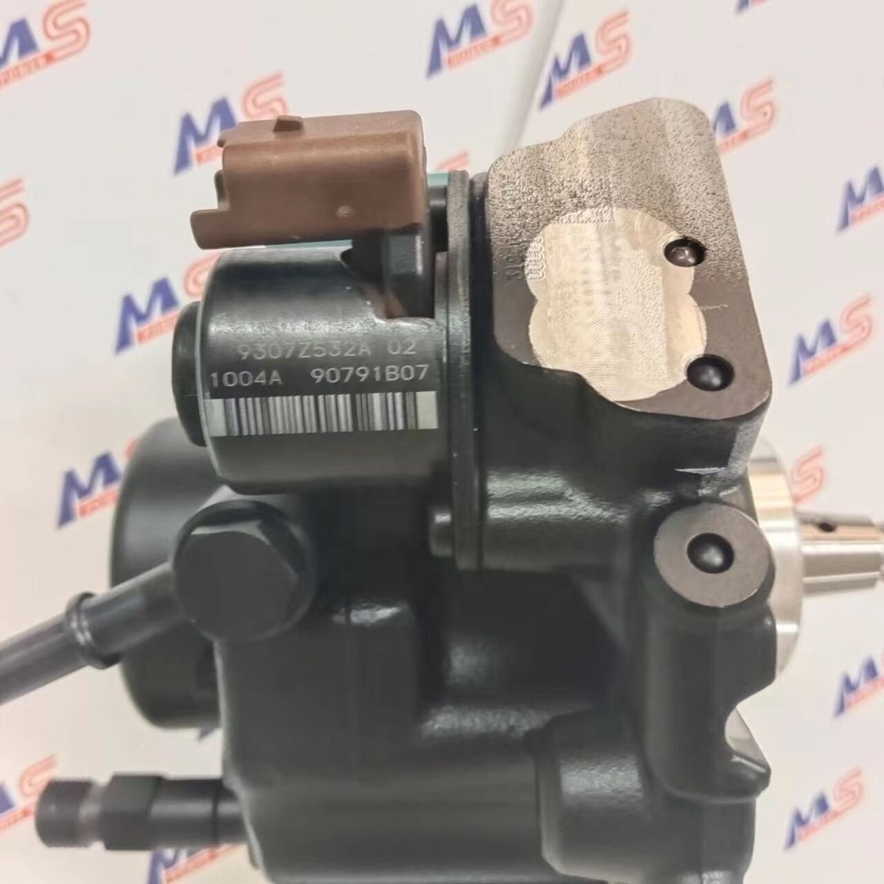 Original Diesel Fuel Pump 28568252 28435244 9422A010A 9422A011A 320/06620for JCB 320 Excavator