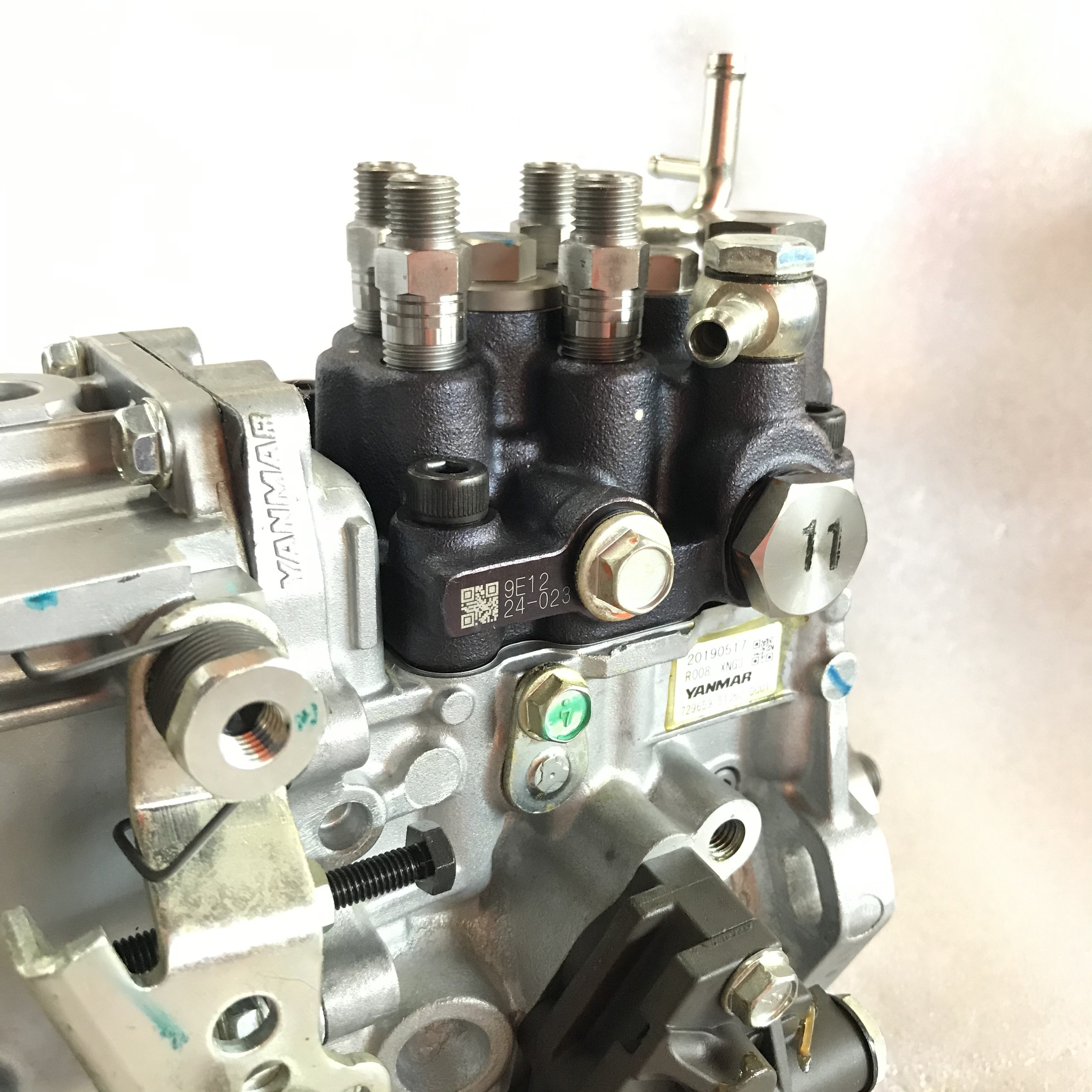 Excavator Engine Diesel ZX65 PC40 PC50 High Pressure Oil Pump Assy 729659-51360 729653-51300 AA95F525 4TNV88 Fuel Injection Pump